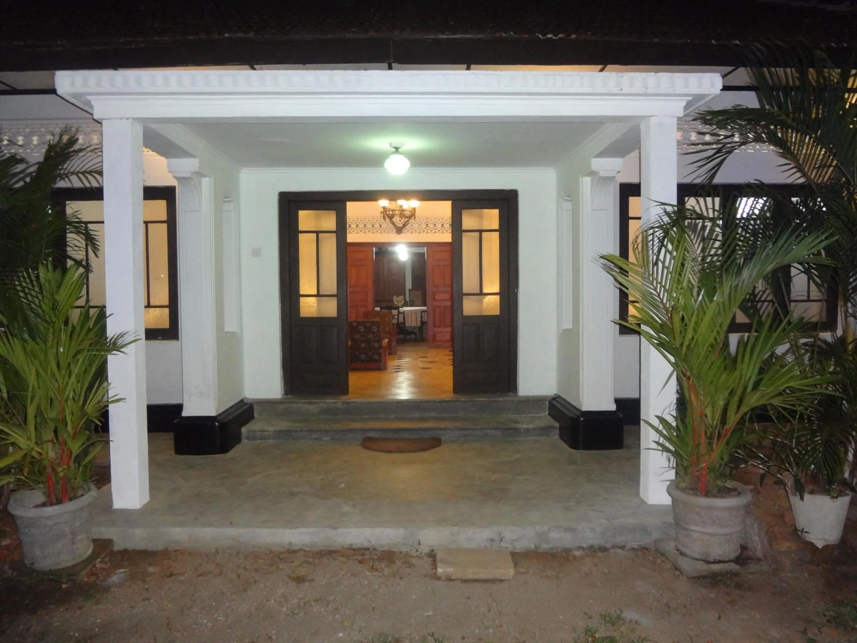 Facade/entrance in Thamaya Heritance Tangalle