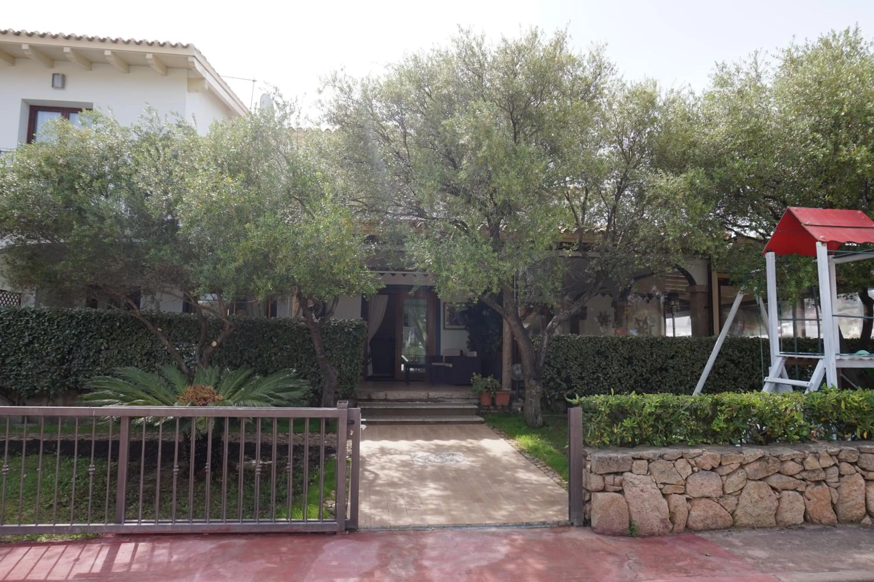 Property building in Hotel Il Platano