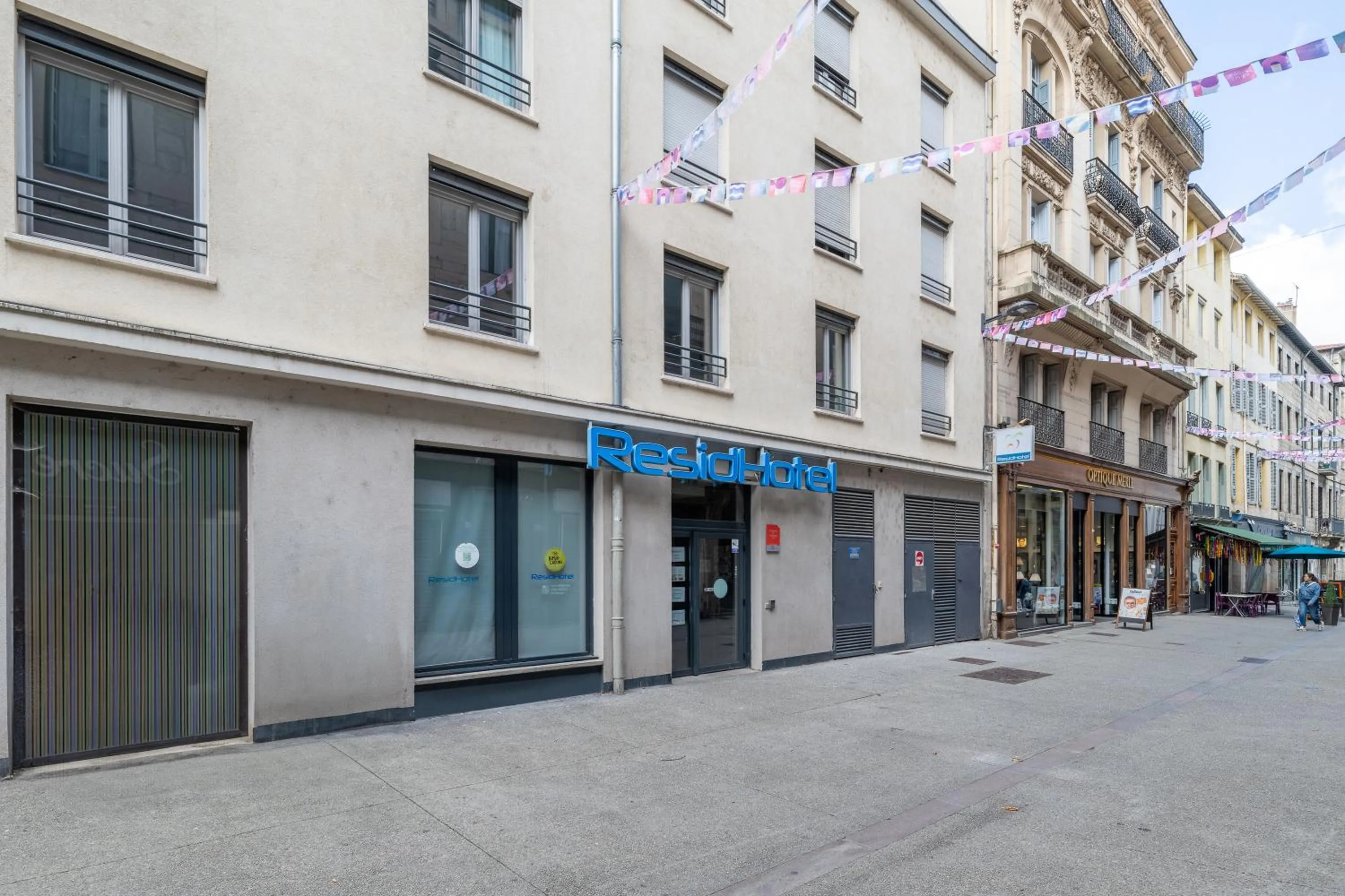 Property building in Residhotel St Etienne Centre