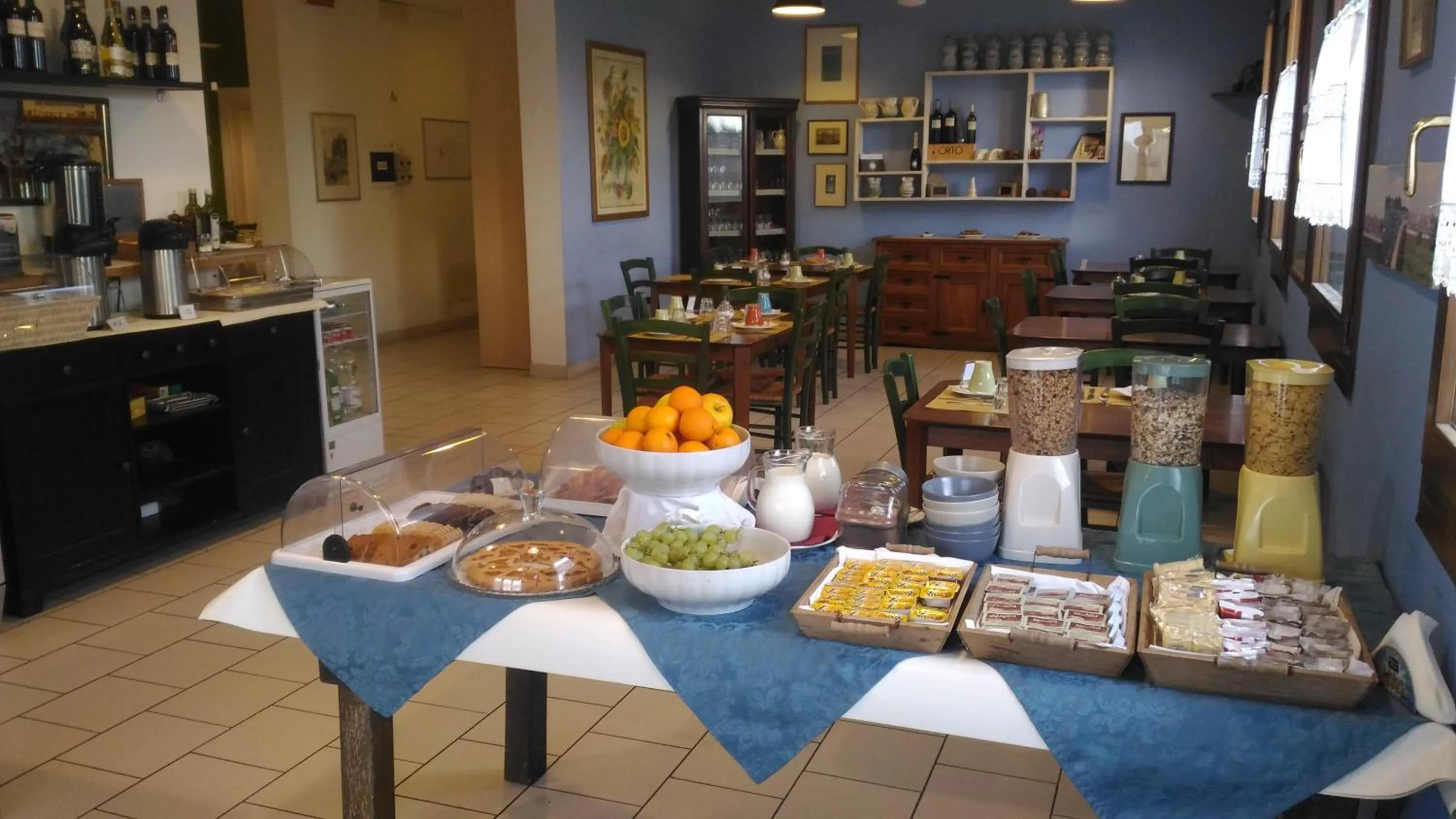 Buffet breakfast in Hotel Il Lato Azzurro - Isola di Sant'Erasmo - NO VEHICLES ACCESS