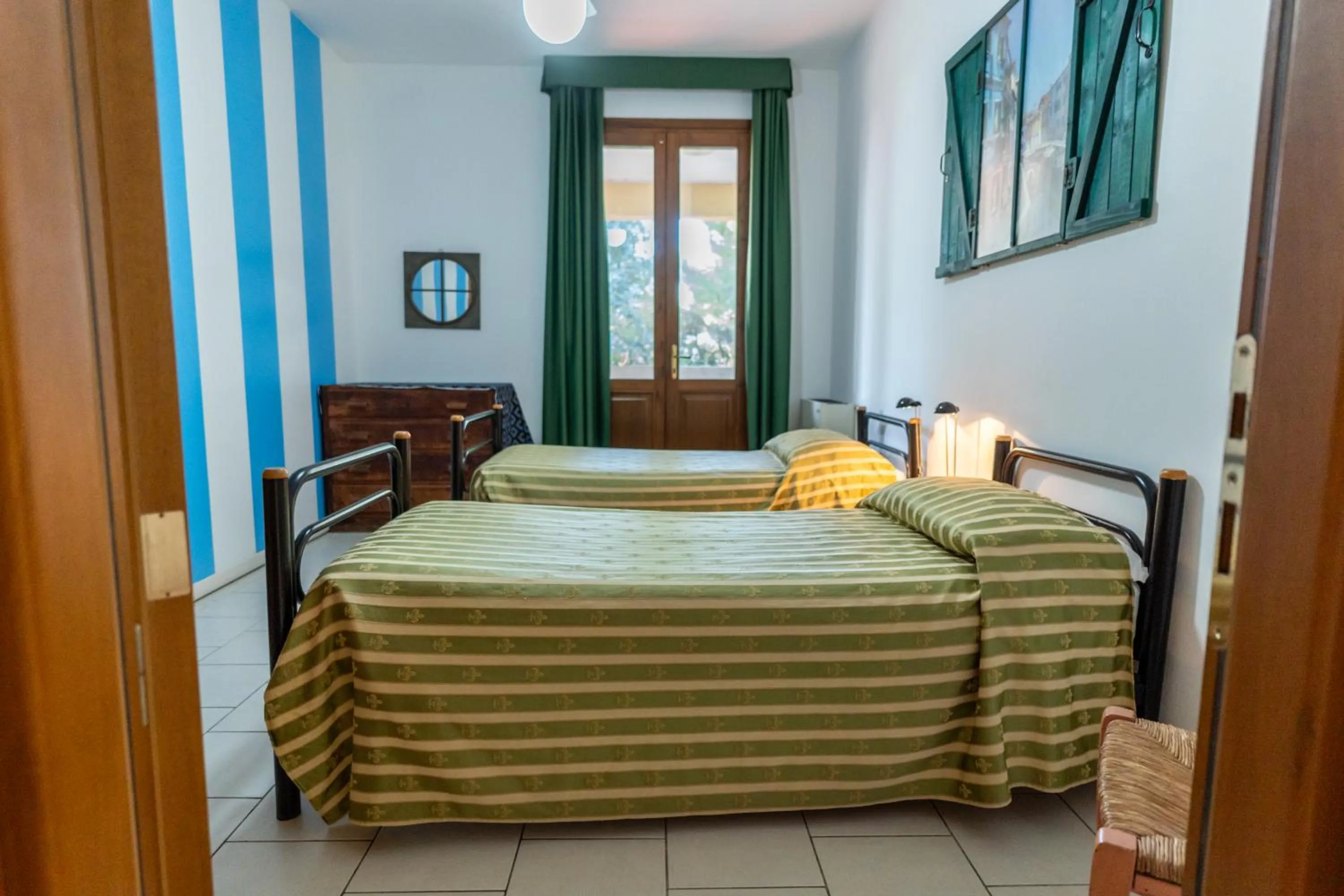 Photo of the whole room, Bed in Hotel Il Lato Azzurro - Isola di Sant'Erasmo - NO VEHICLES ACCESS