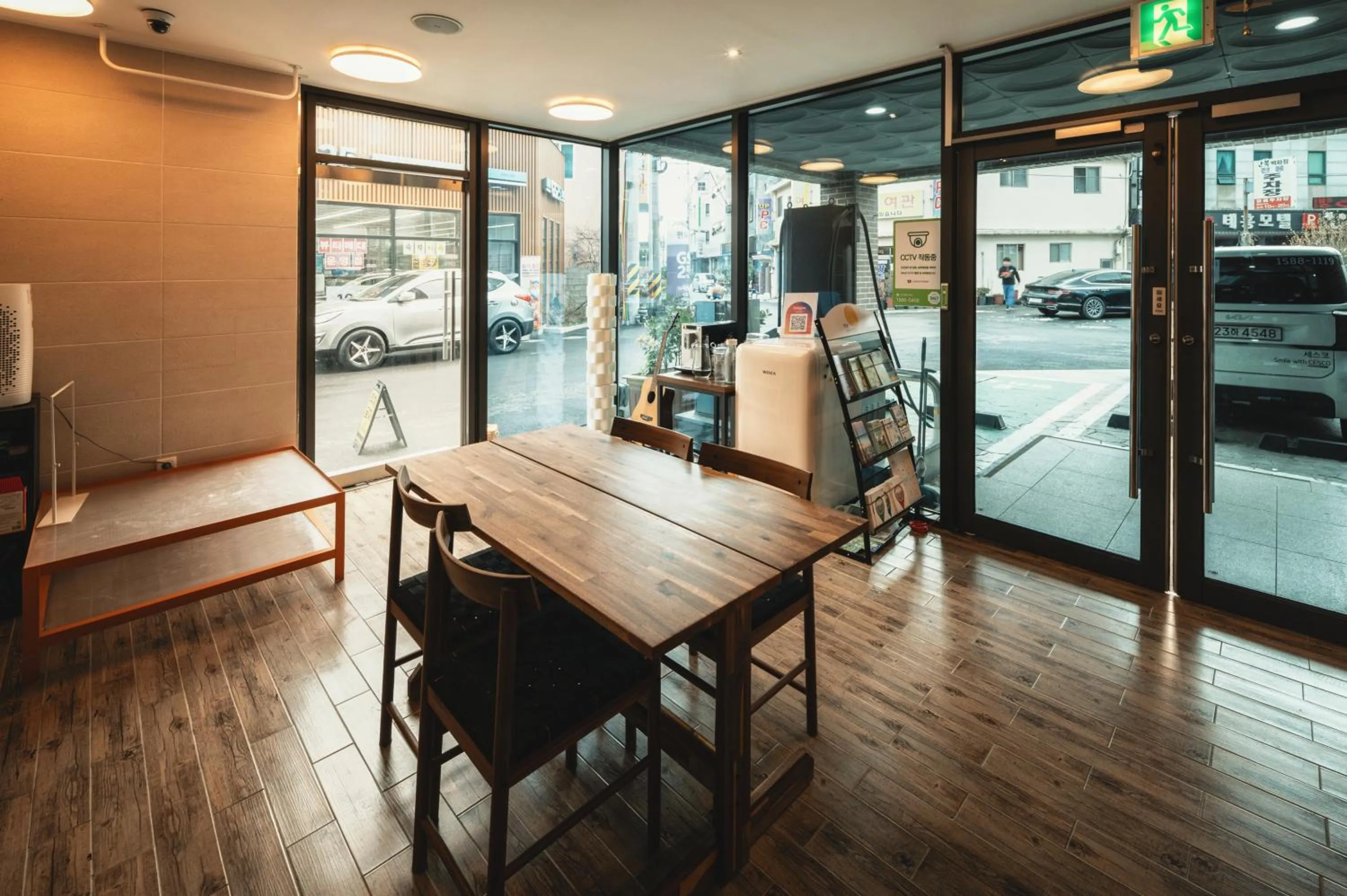 Seating area in Hotel Iam