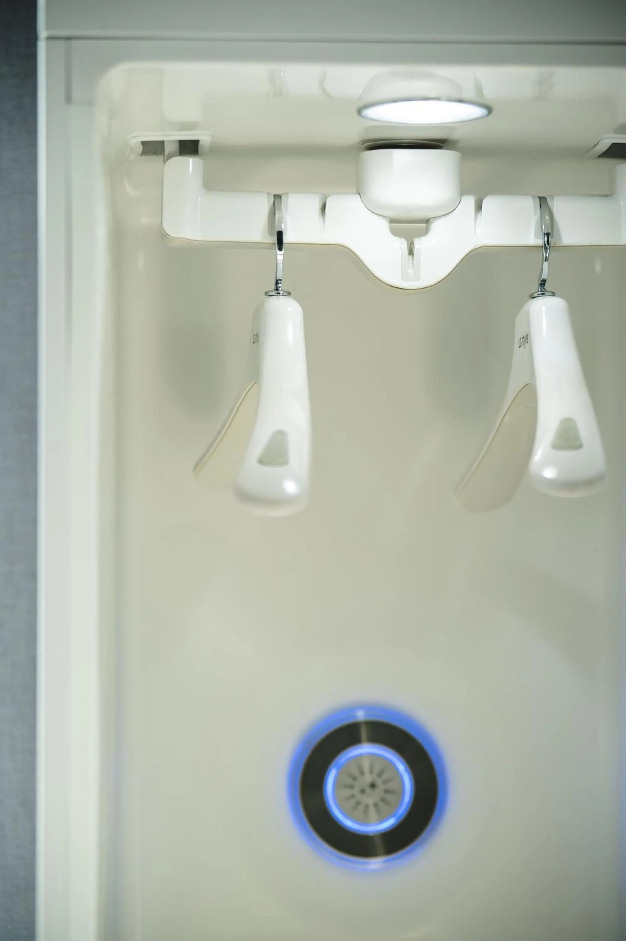 wardrobe in Hotel Iam