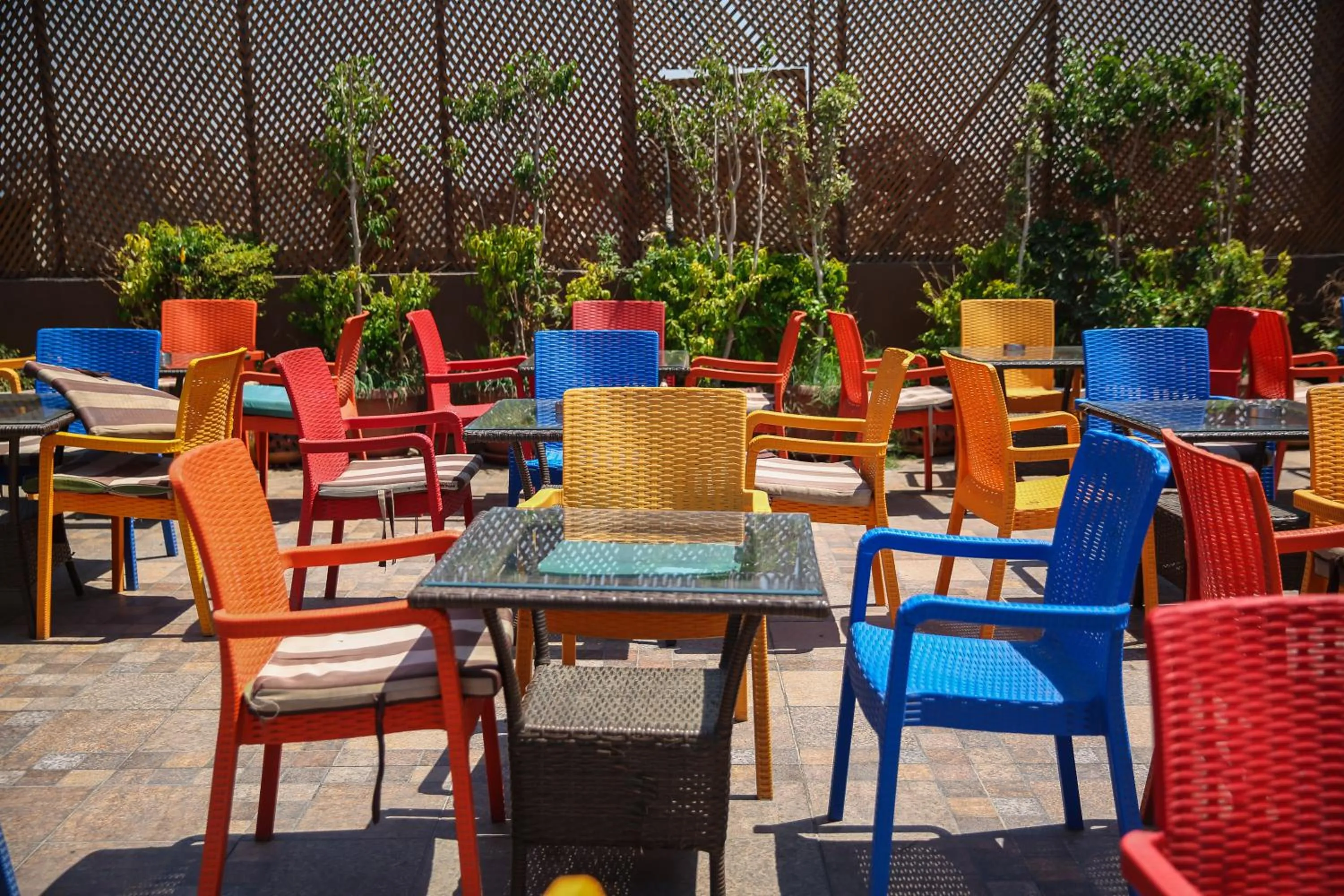 Restaurant/places to eat in St George Hotel Cairo