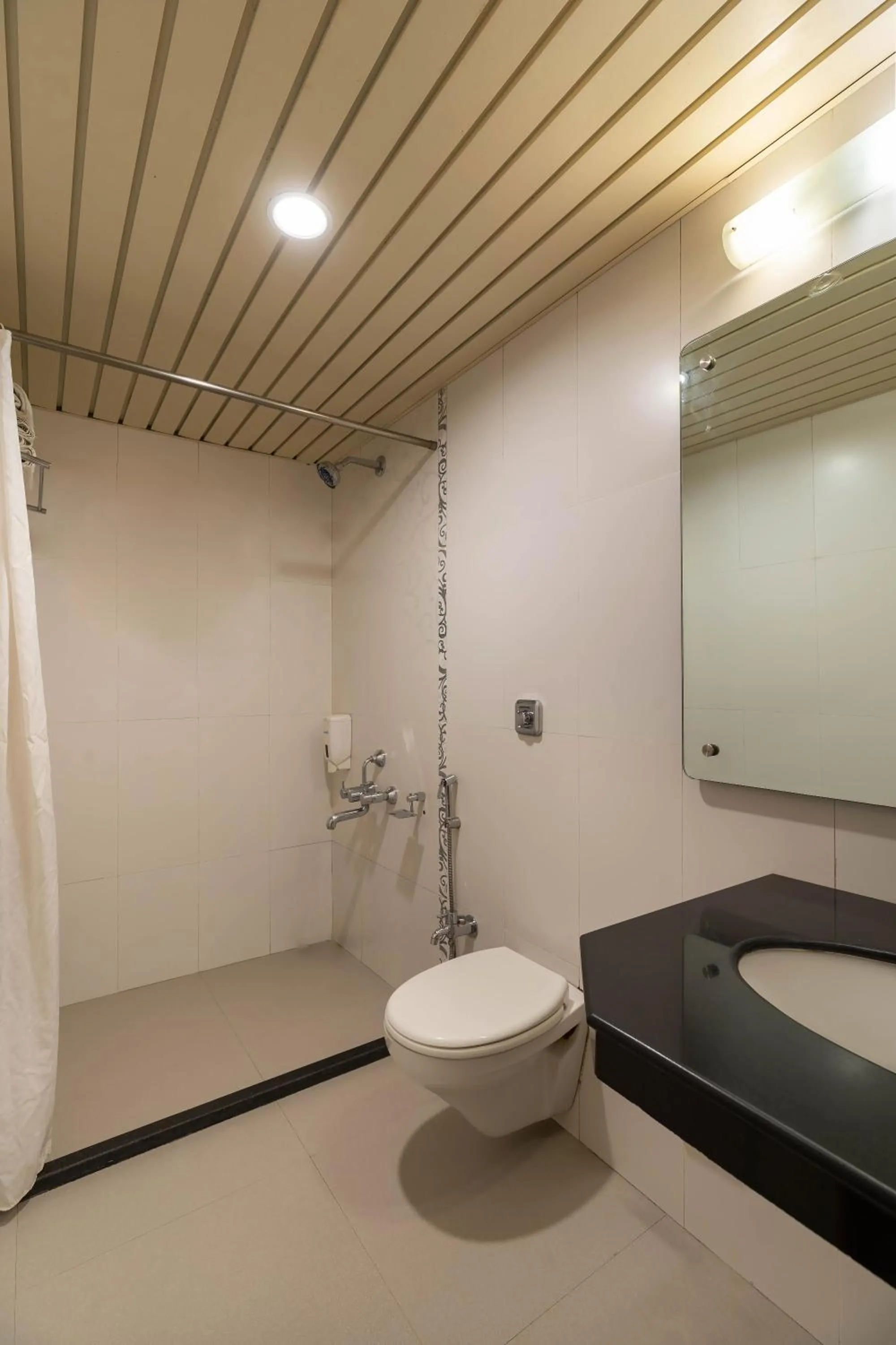 Bathroom in Hotel Silver Oak