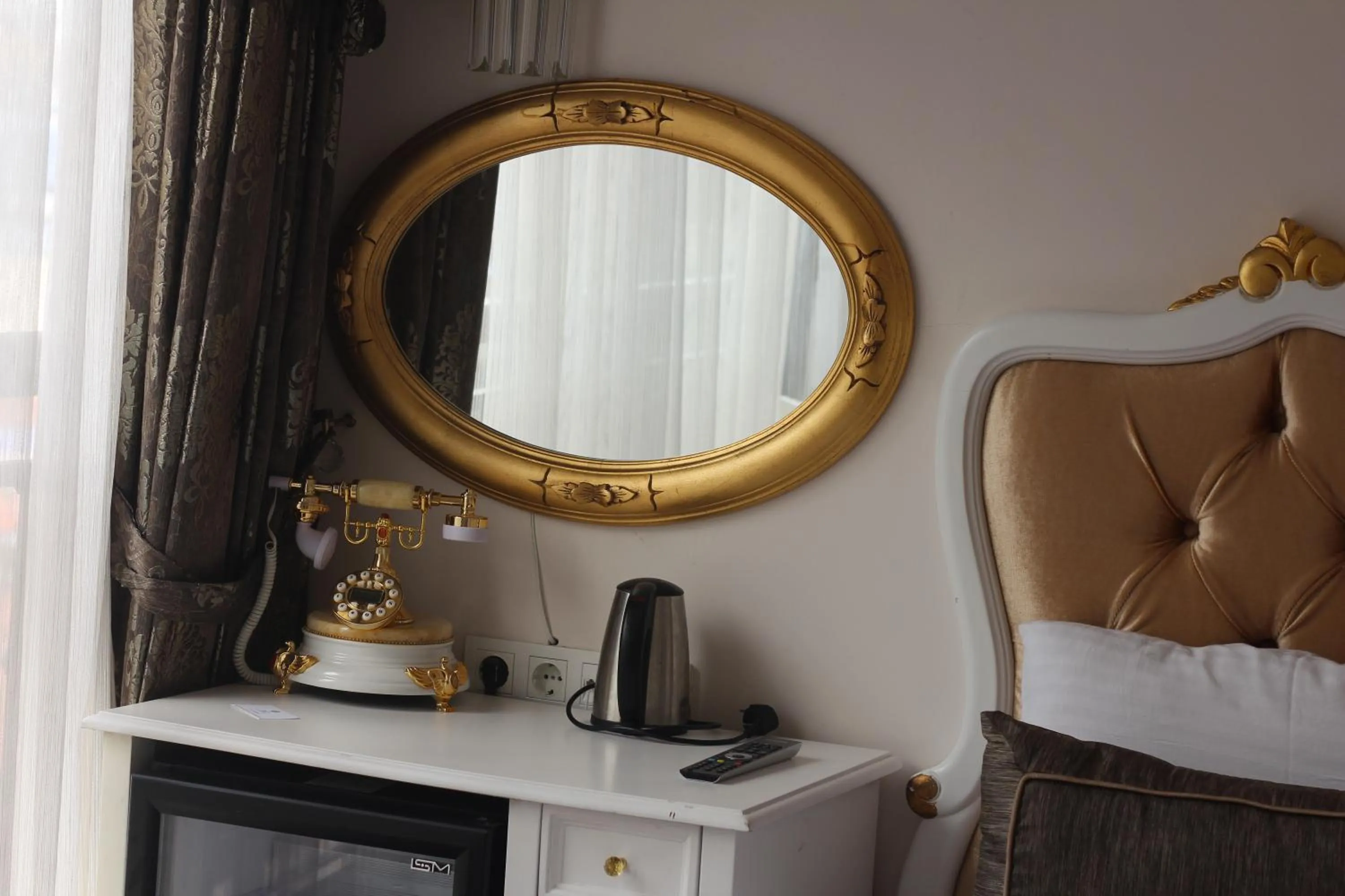 Decorative detail, Bed in Gulhane Garden Hotel