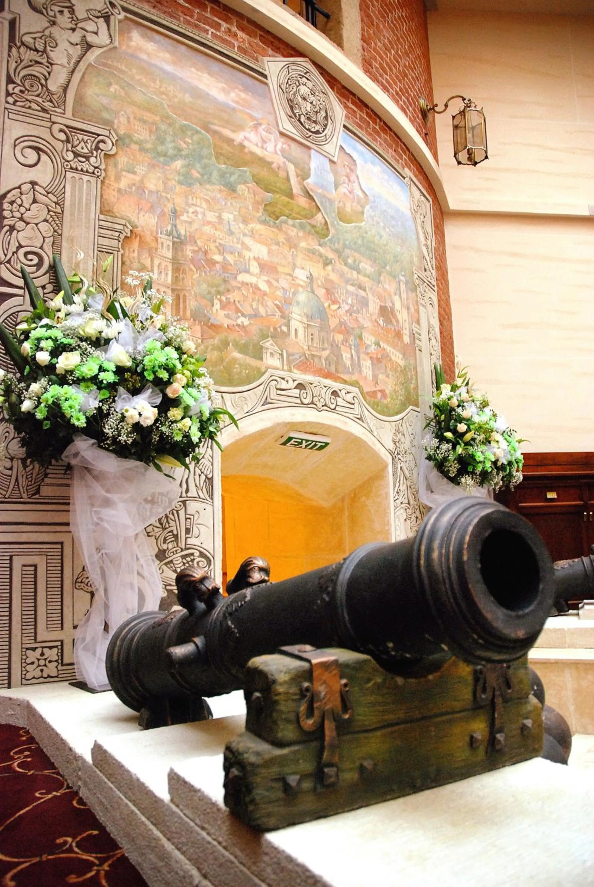 Lobby or reception in Citadel Inn Gastro Boutique Hotel - Готель Цитадель Львів