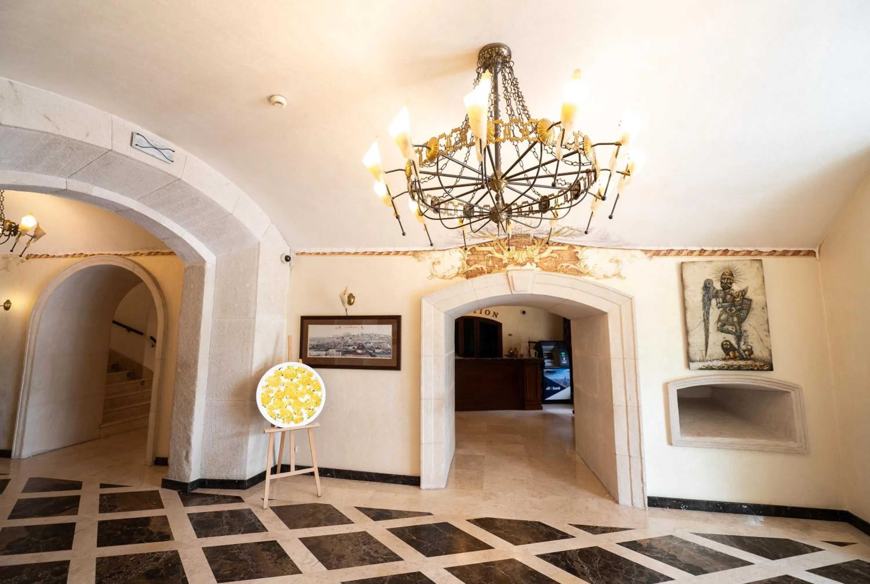 Lobby or reception in Citadel Inn Gastro Boutique Hotel - Готель Цитадель Львів