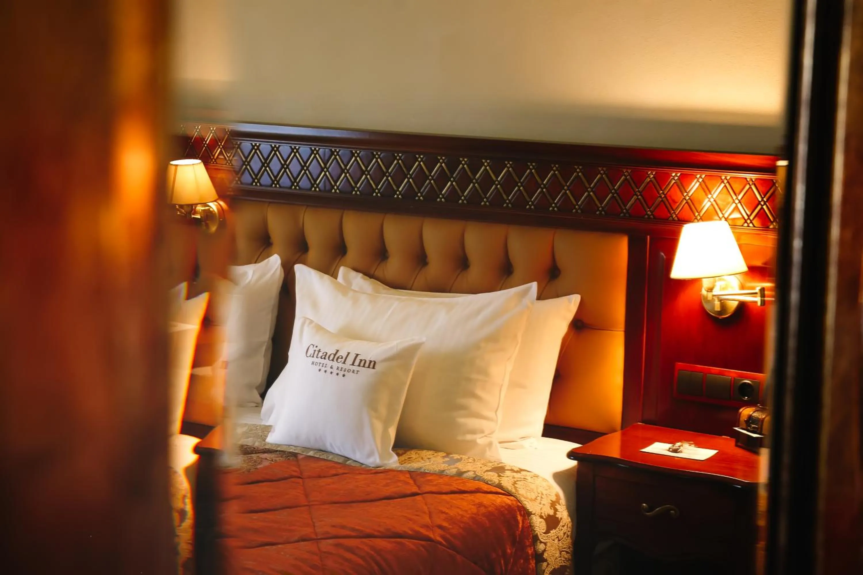 Decorative detail, Bed in Citadel Inn Gastro Boutique Hotel - Готель Цитадель Львів