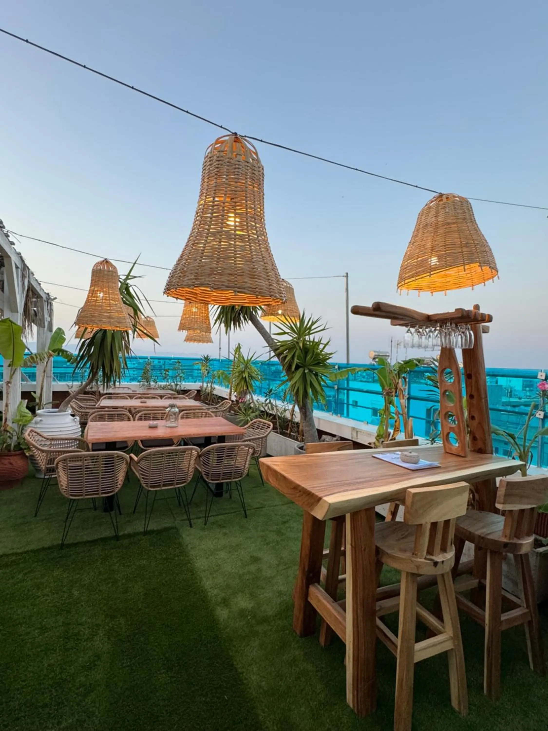 Lounge or bar in Hotel Parthenon Rodos city