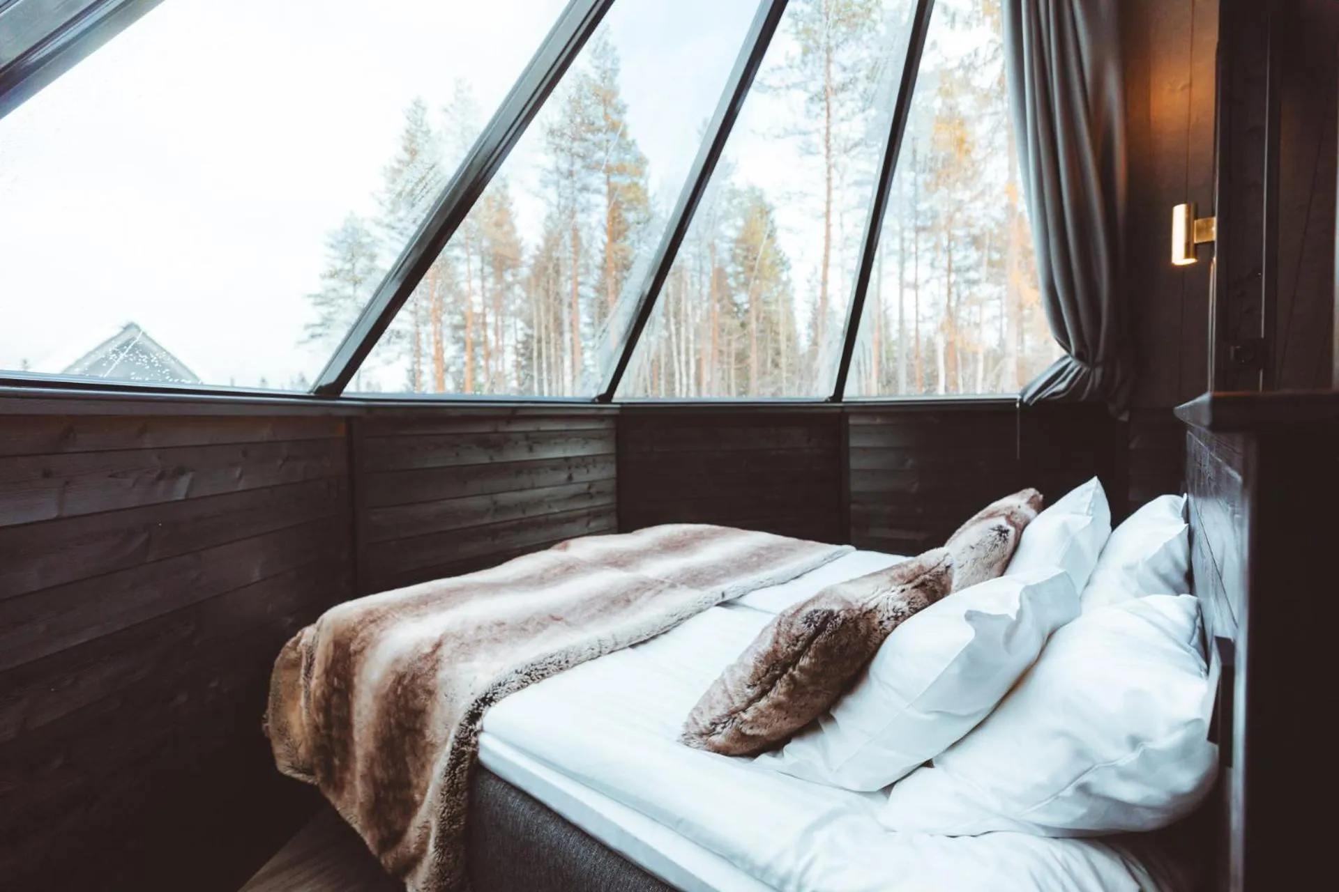 Bed in Apukka Resort