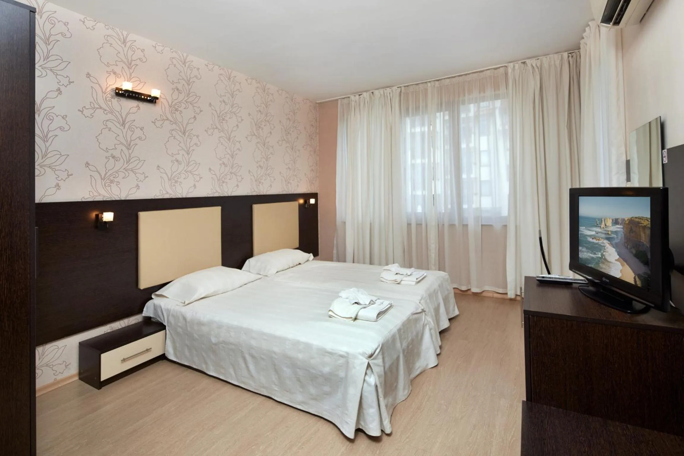 Photo of the whole room, Bed in Relax Holiday Complex & Spa