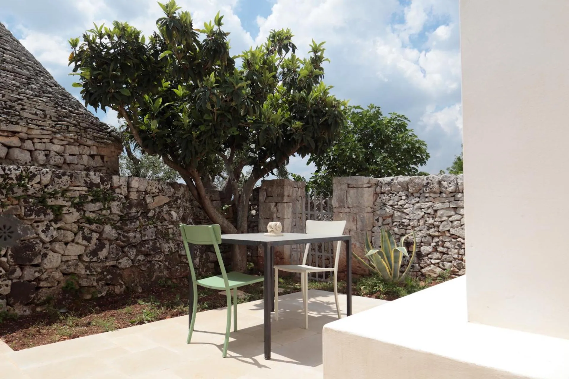 Garden view in Pietra Pesara