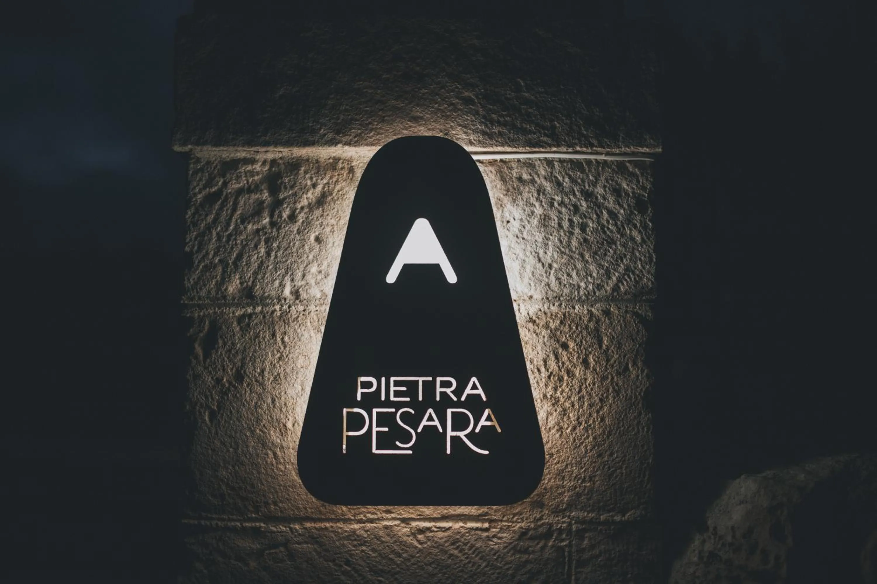 Property logo or sign in Pietra Pesara