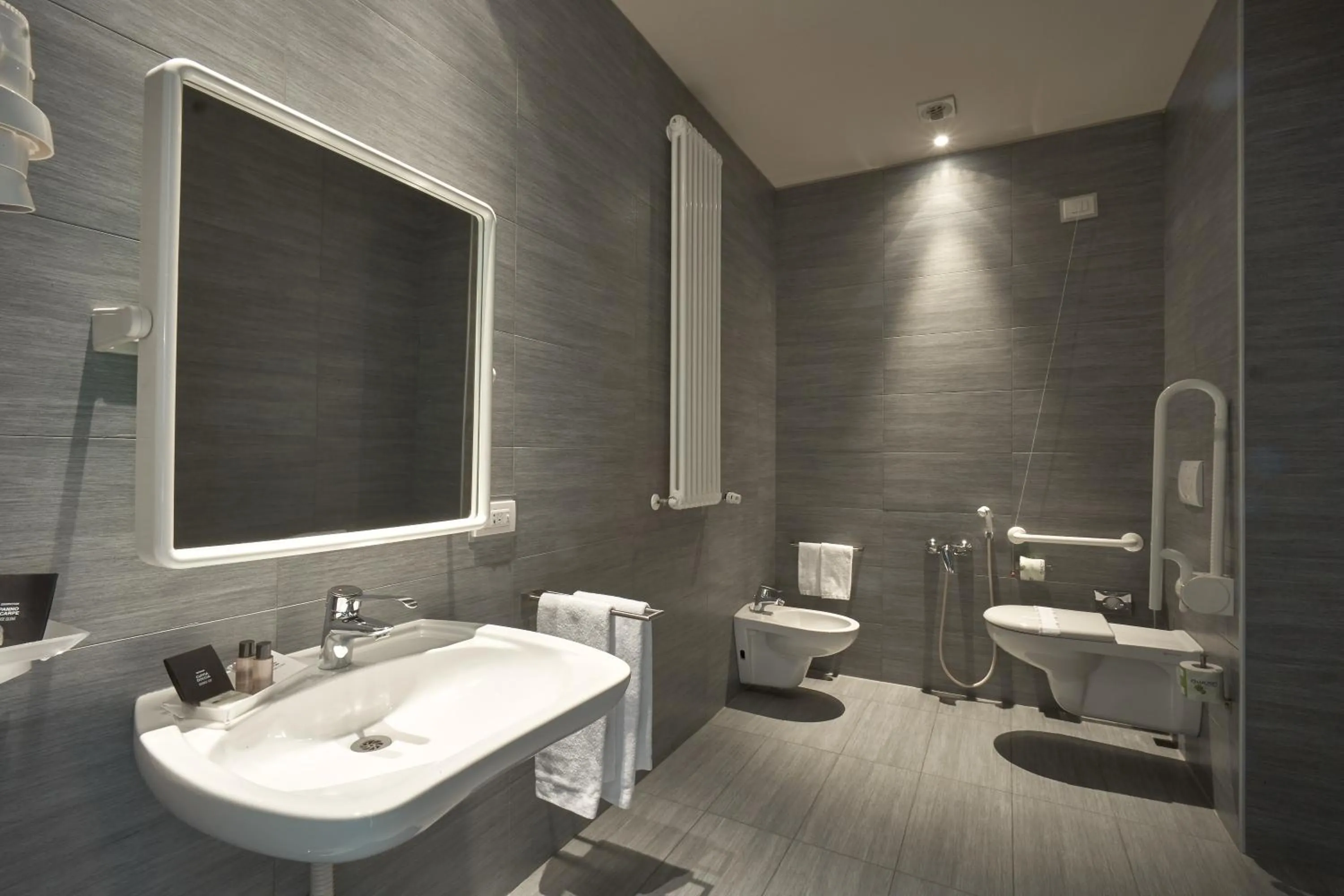 Bathroom in Casalgrande Hotel