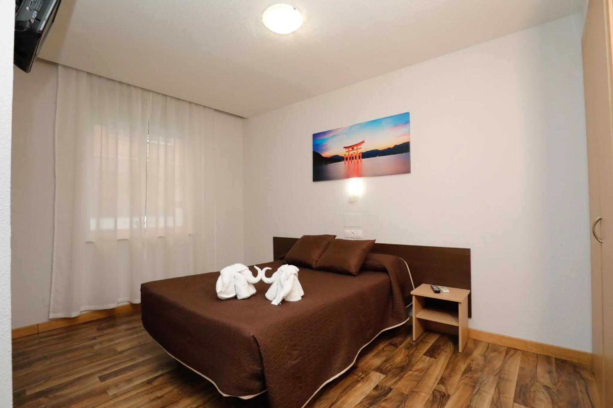 Photo of the whole room, Bed in Hostal Conde David