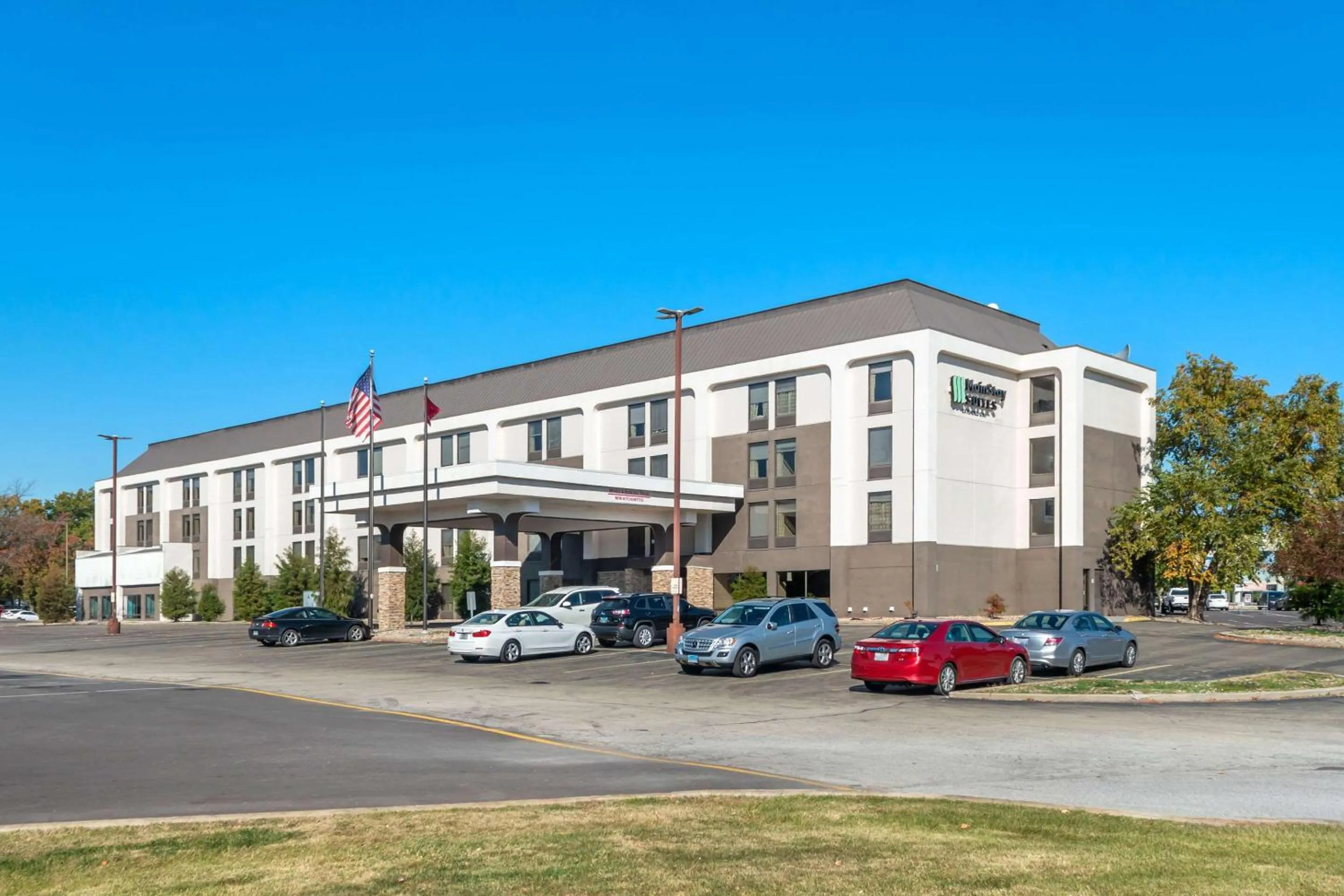 Property building in MainStay Suites Springfield IL