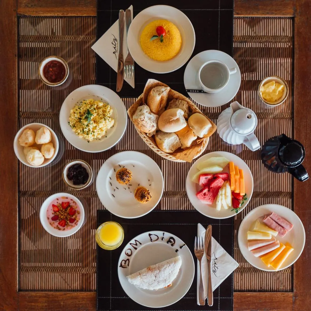 Breakfast in Ritz Lagoa da Anta Hotel & SPA