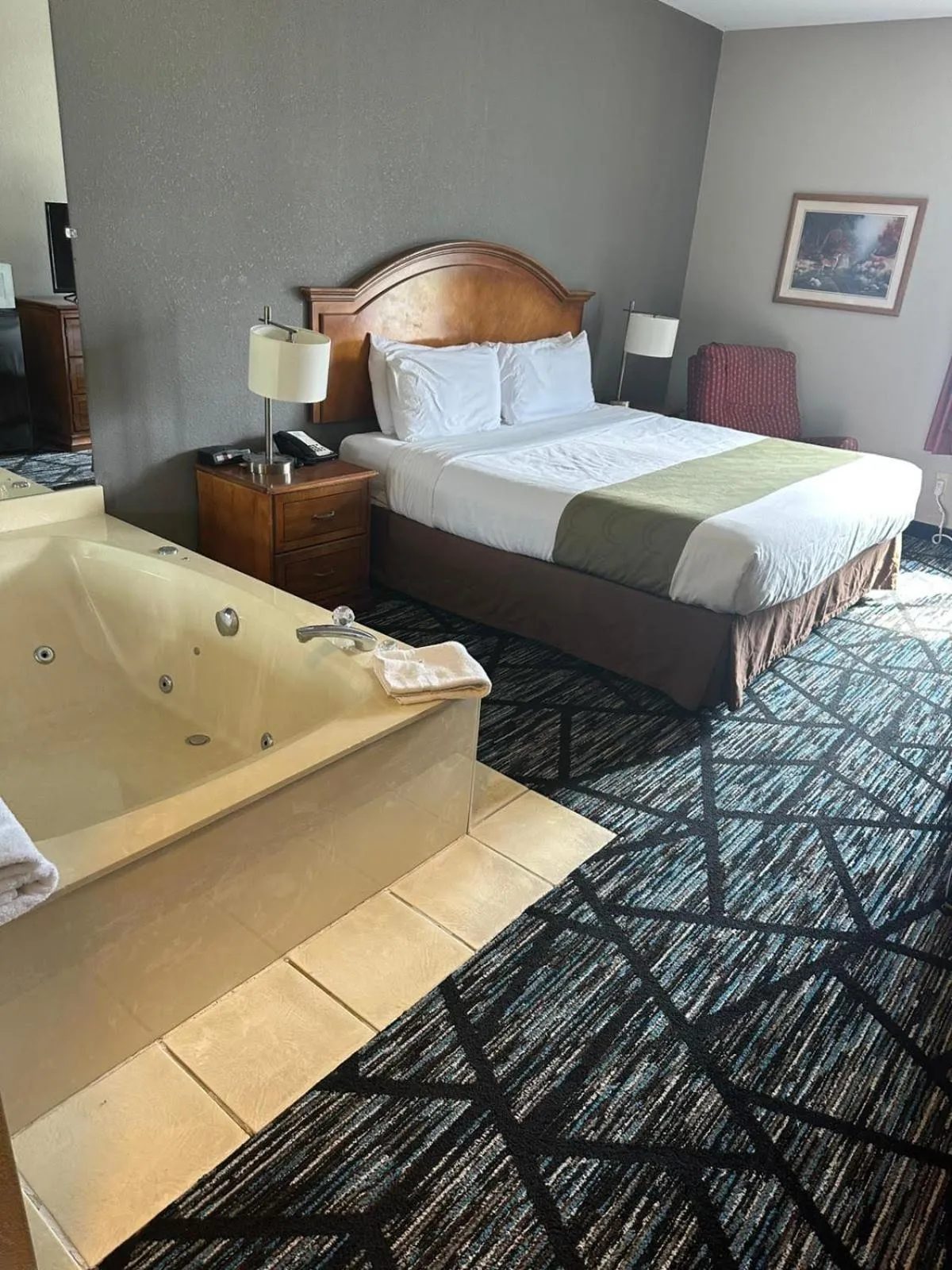 Bed in Hometown Inn Indian River