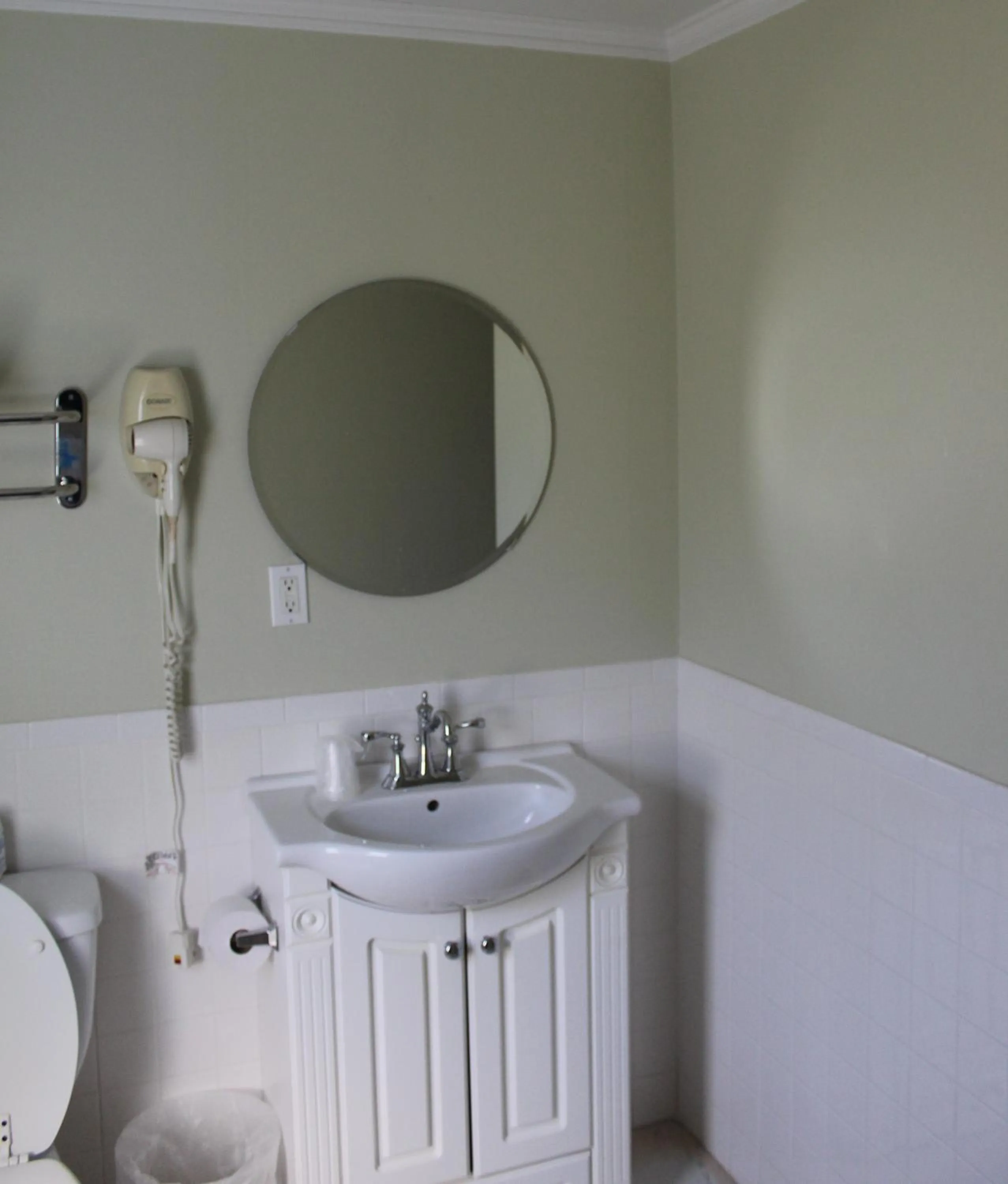 Catskill Seasons Inn