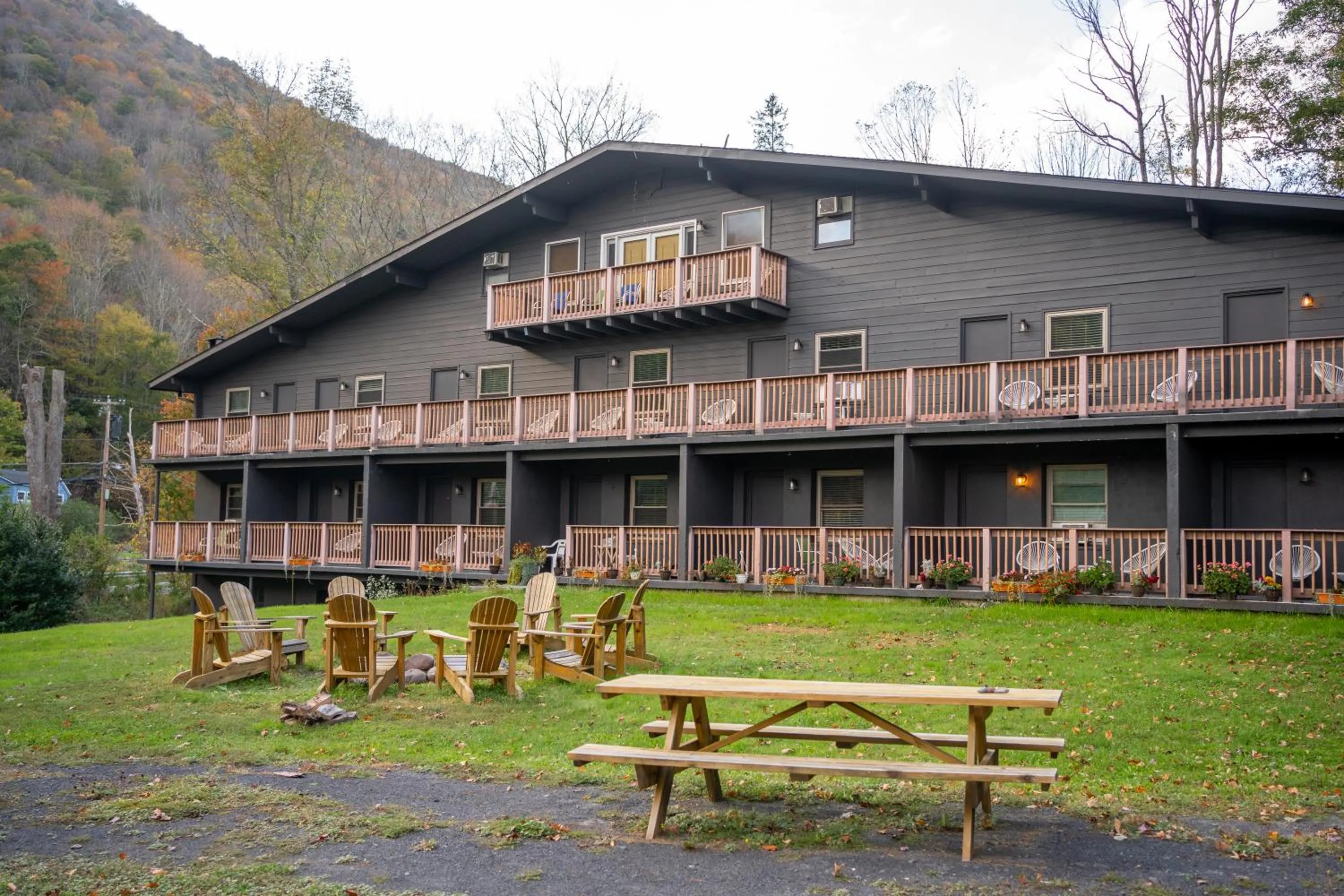 Catskill Seasons Inn