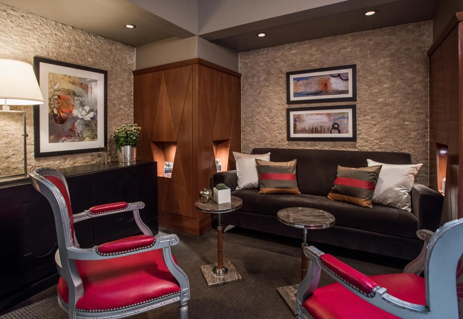 Restaurant/places to eat in Magnolia Hotel Downtown Dallas