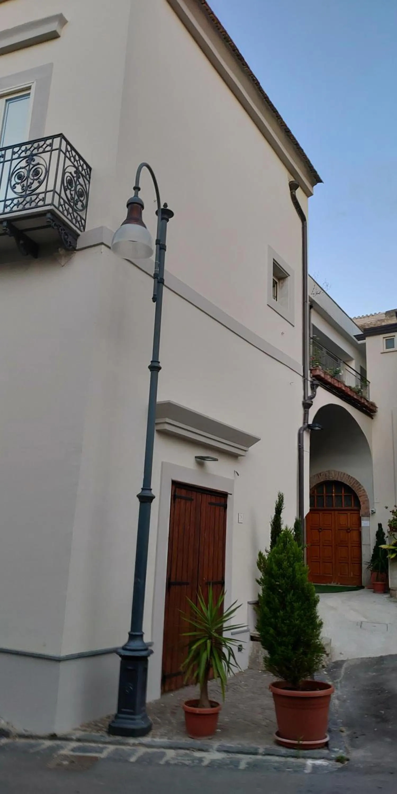 Property building in palazzo RICCARDI