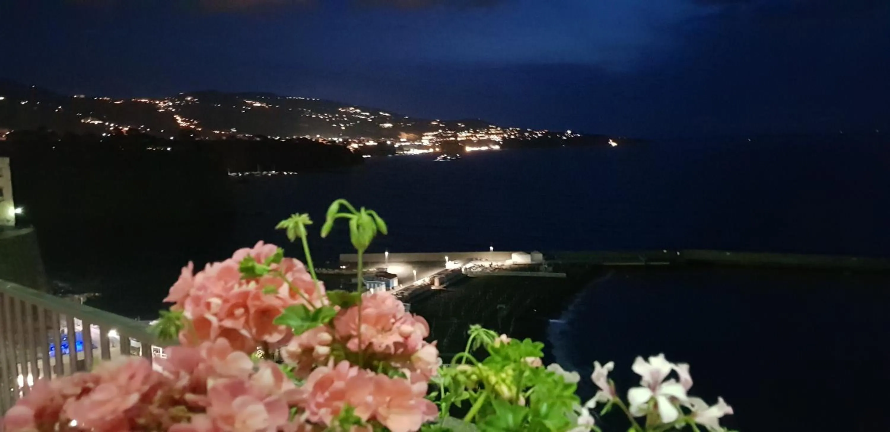 Night in Villa Caruso