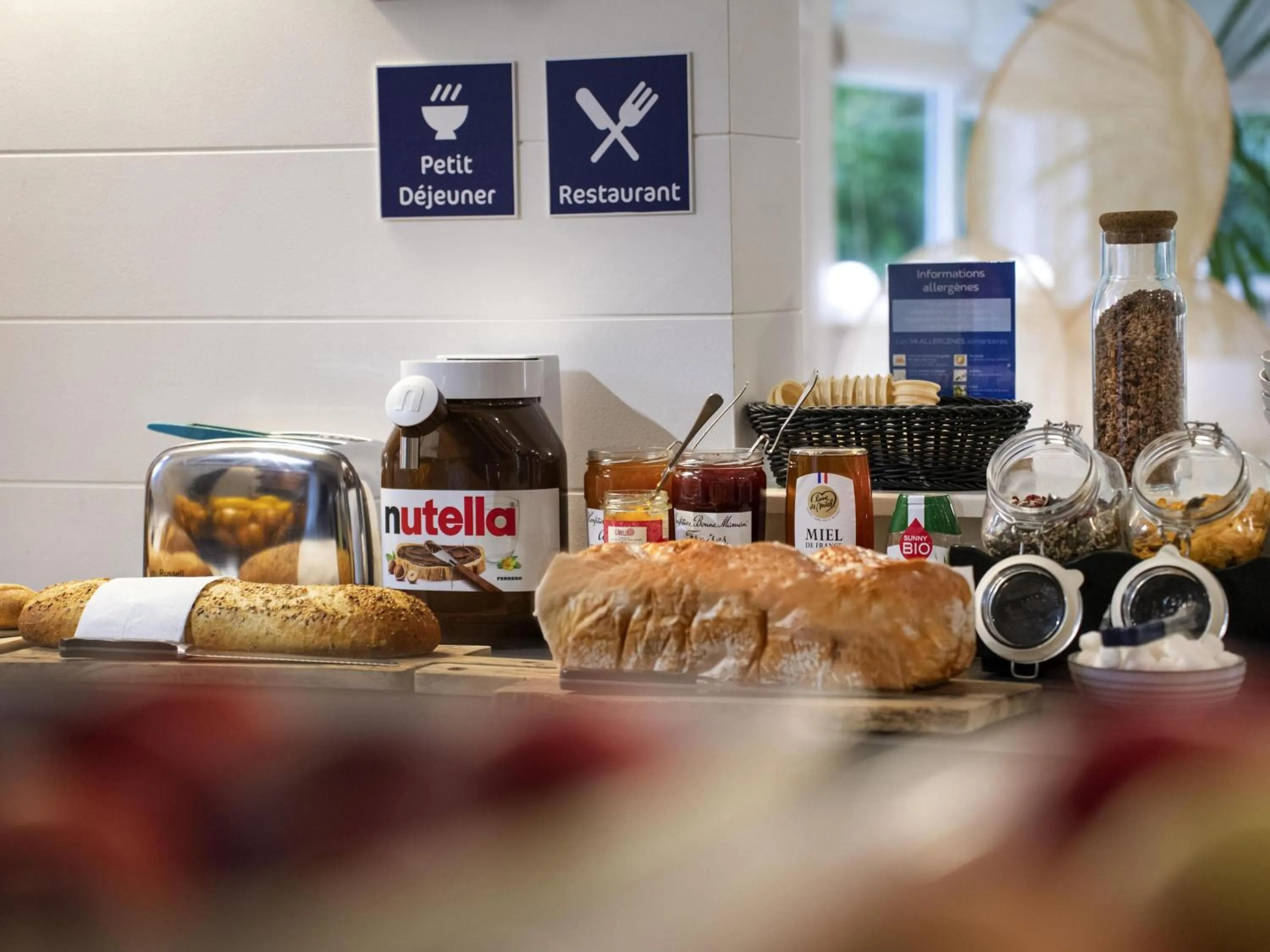 Breakfast in ibis Styles Quimper