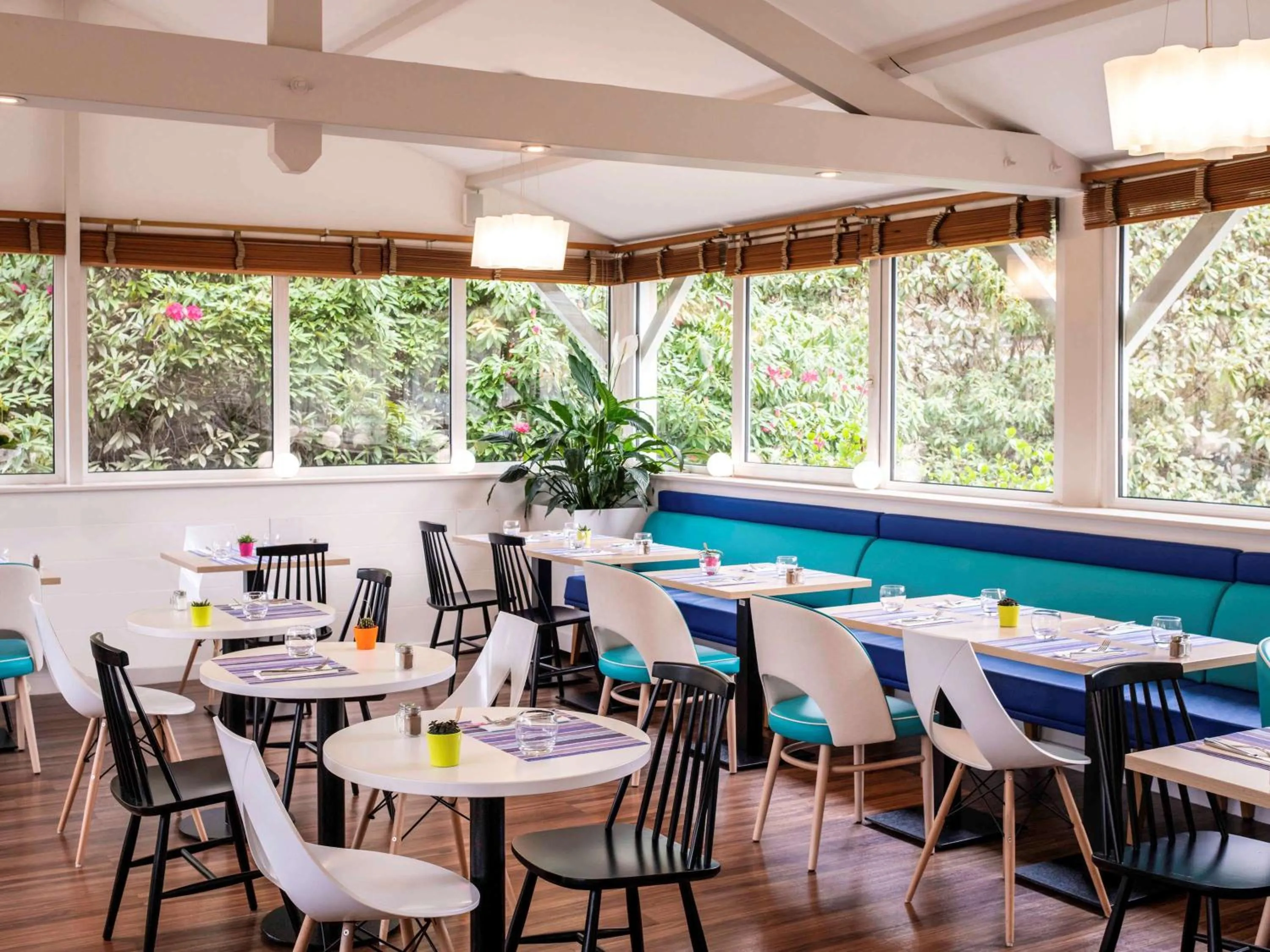 Restaurant/places to eat in ibis Styles Quimper