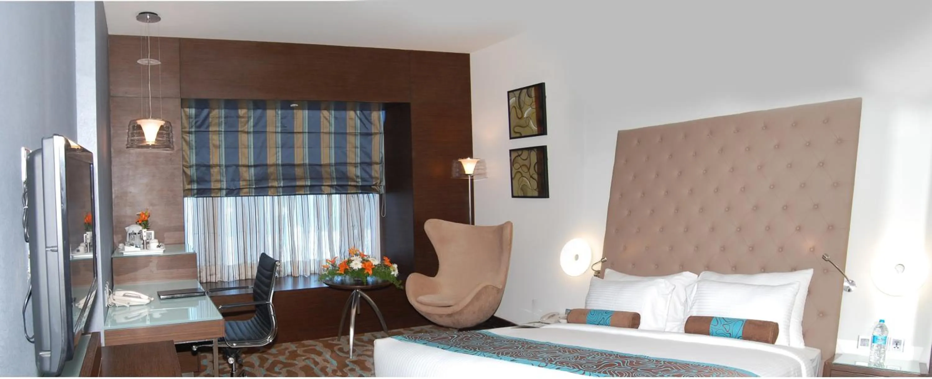 Bedroom, Bed in Pride Premier Bengaluru