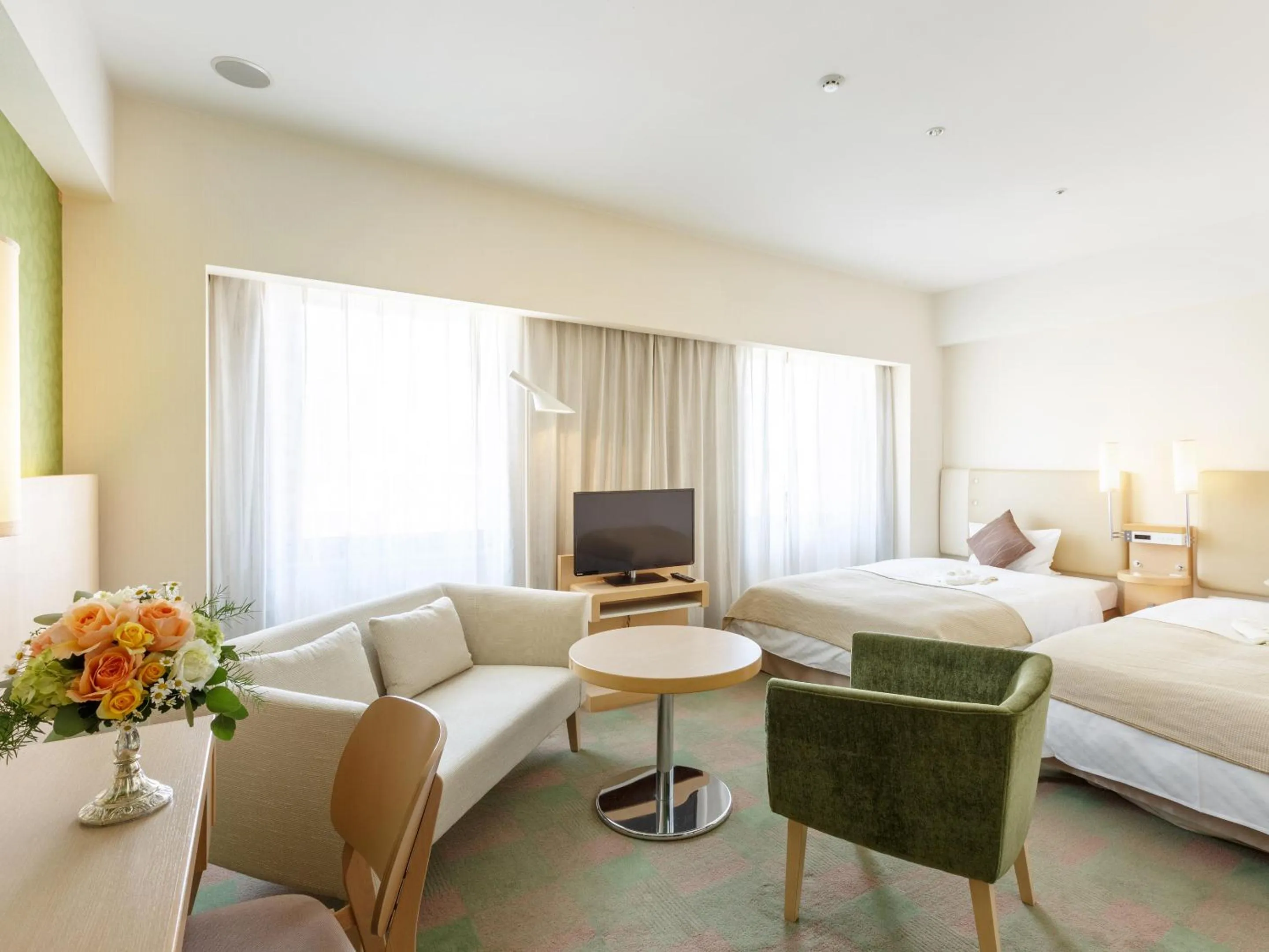 Photo of the whole room, Bed in City Plaza Osaka