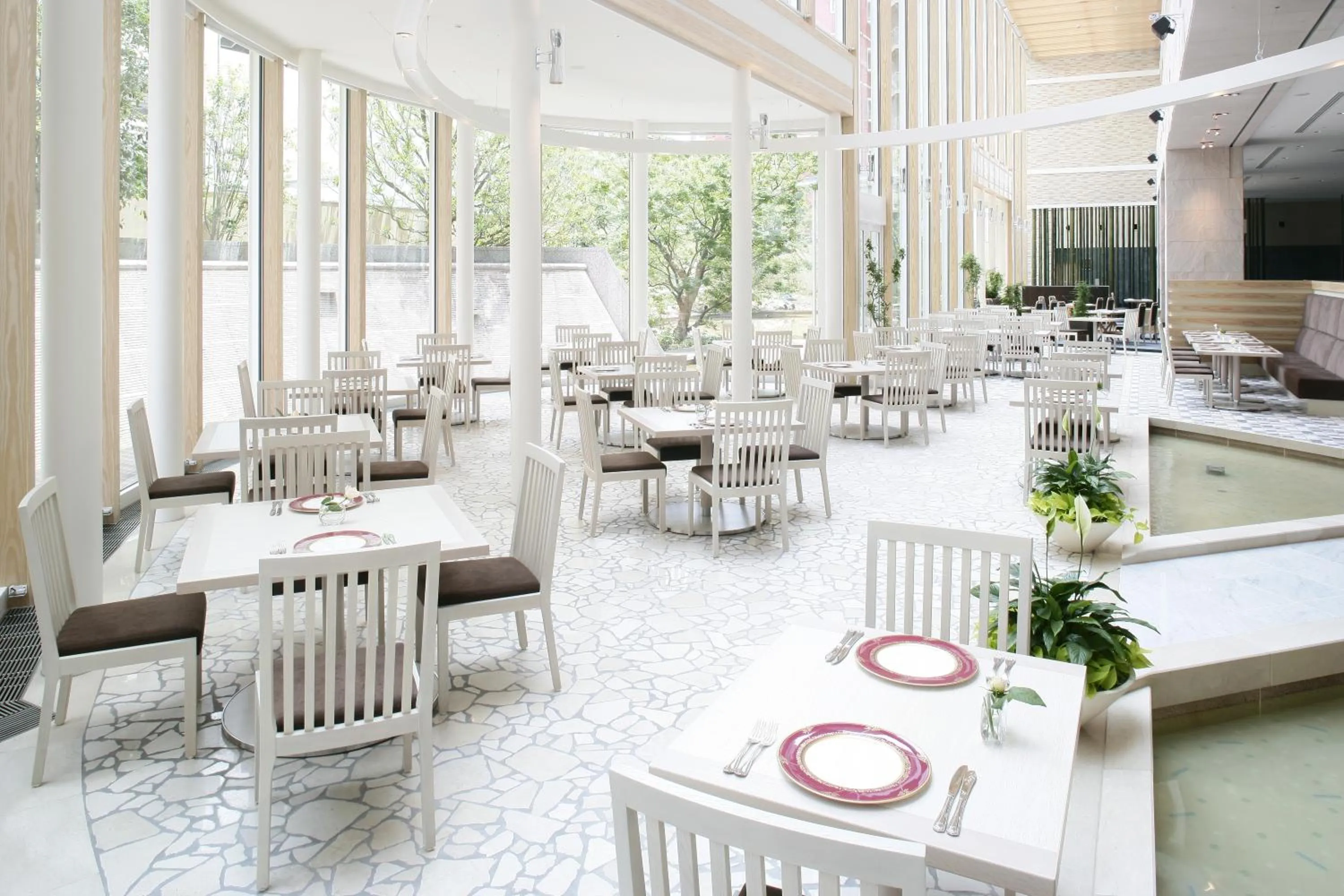 Restaurant/places to eat in City Plaza Osaka