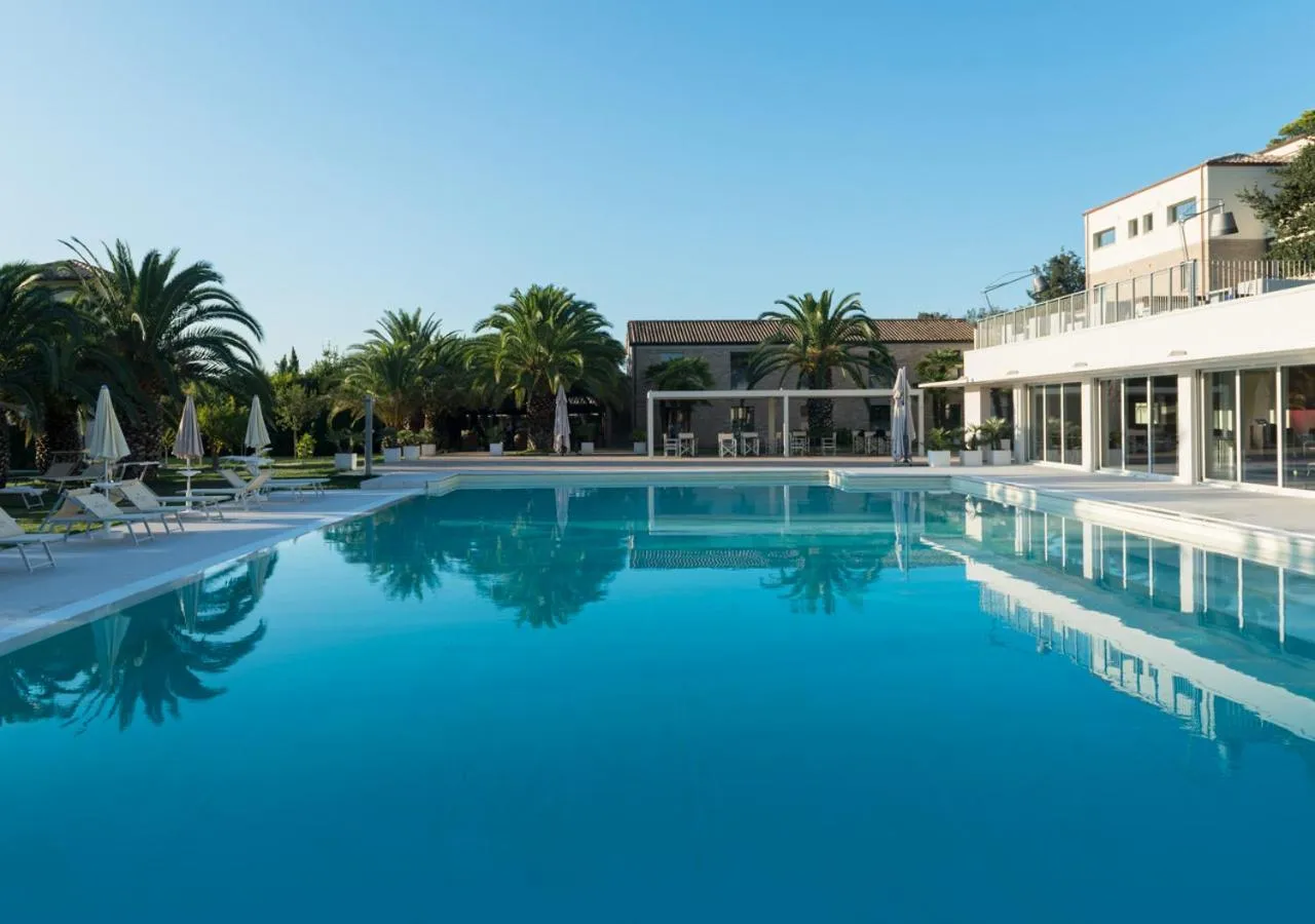 Summer in Finis Africae Hotel