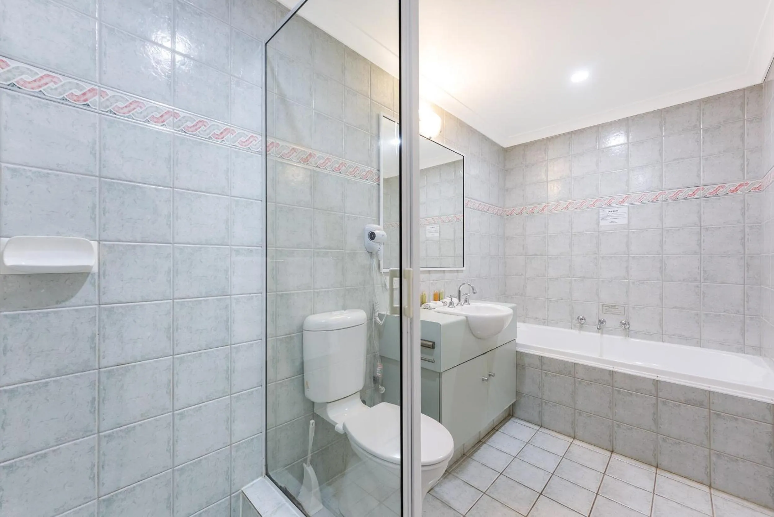 Shower in Mandurah Quay Resort