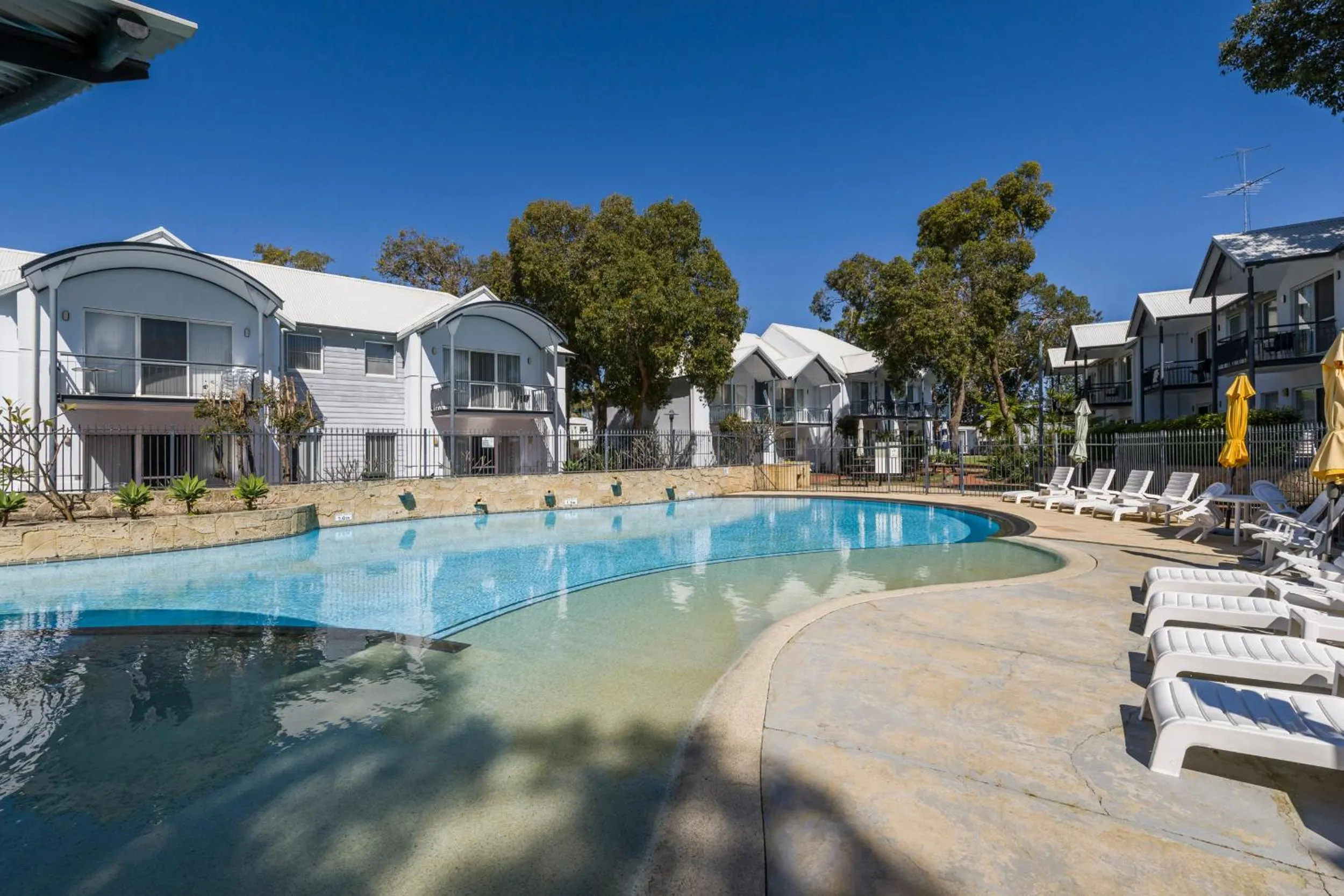 Swimming pool in Mandurah Quay Resort