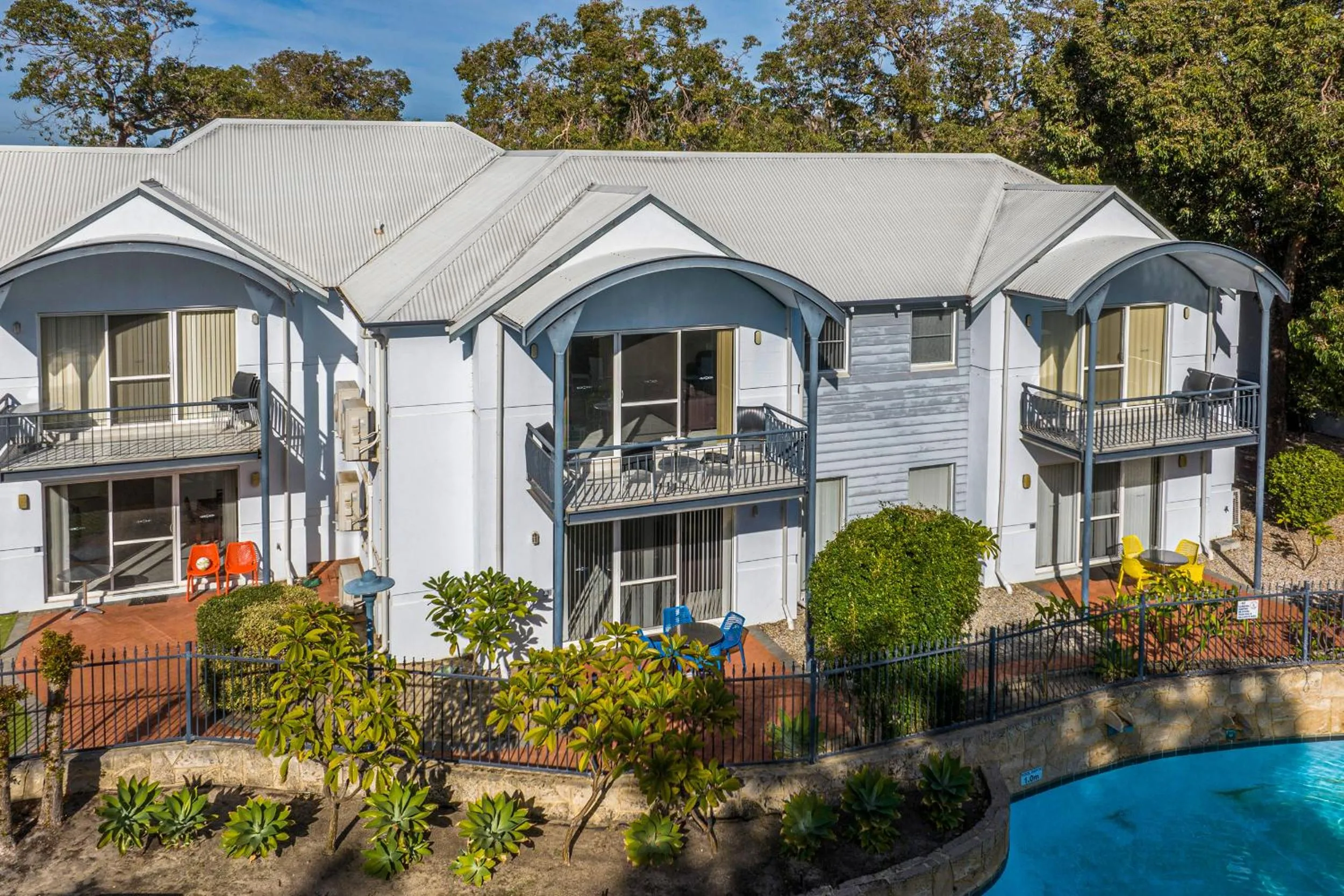 Property building in Mandurah Quay Resort