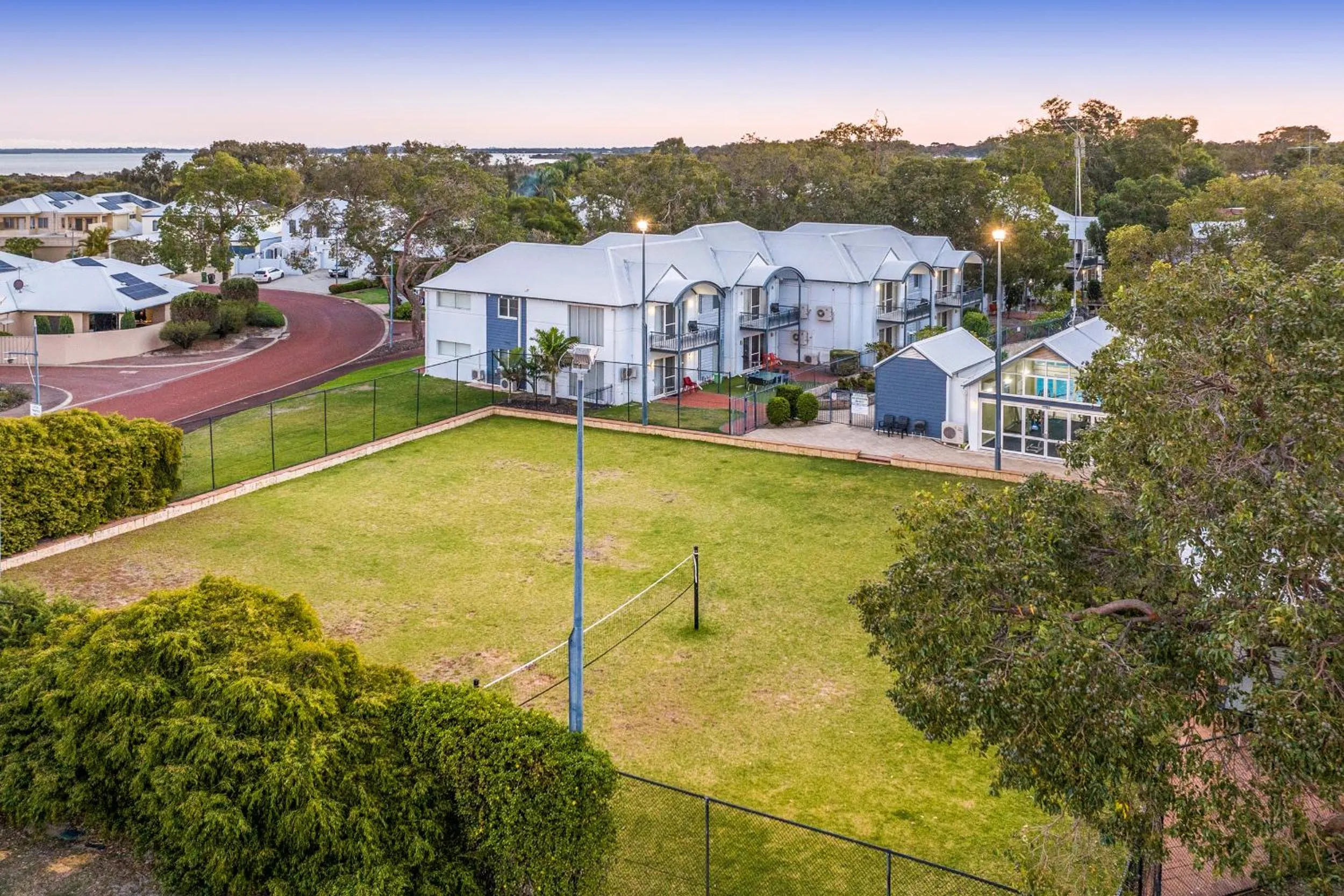 Property building in Mandurah Quay Resort