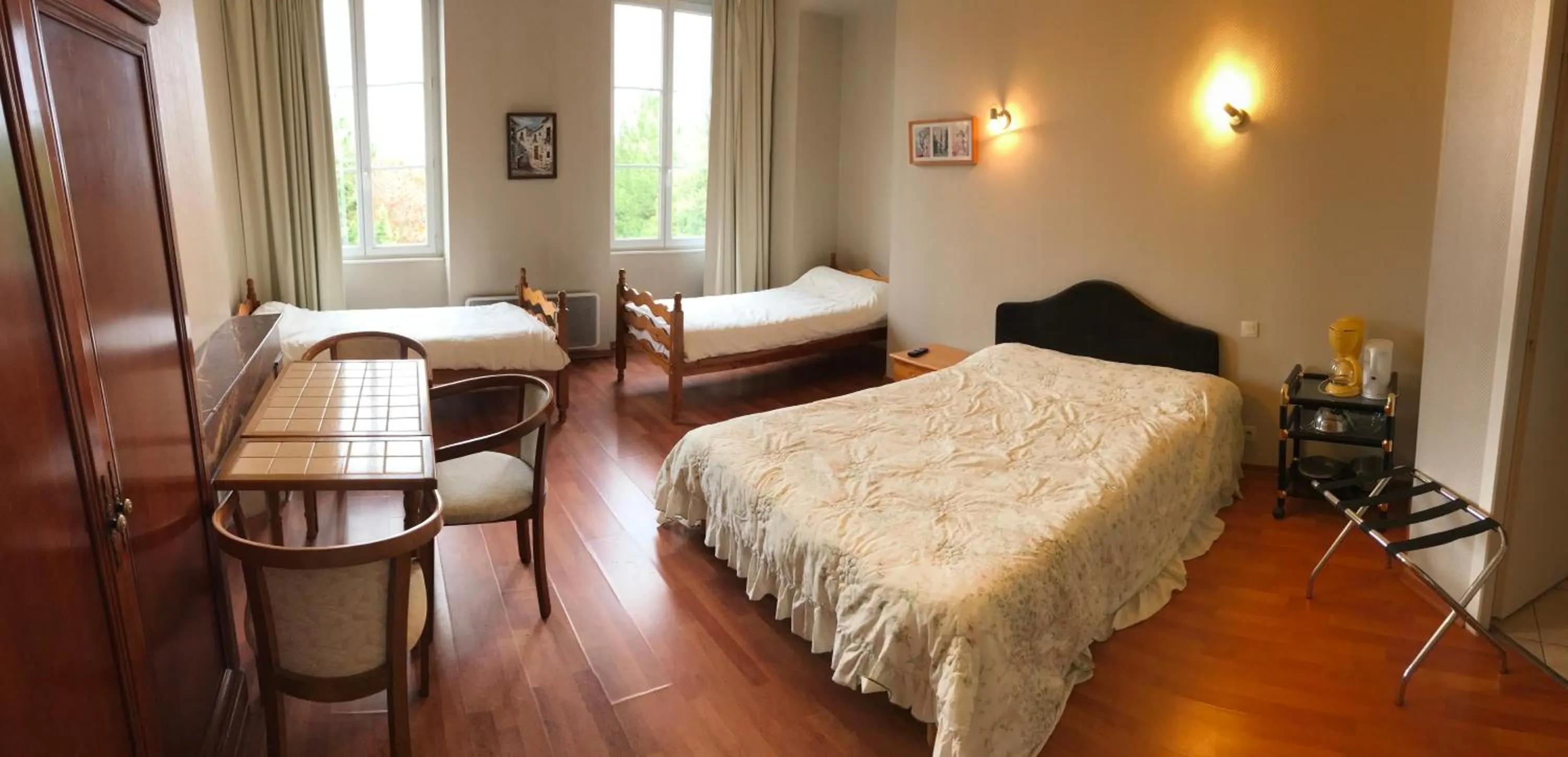 Bed in Chateau de Faudade