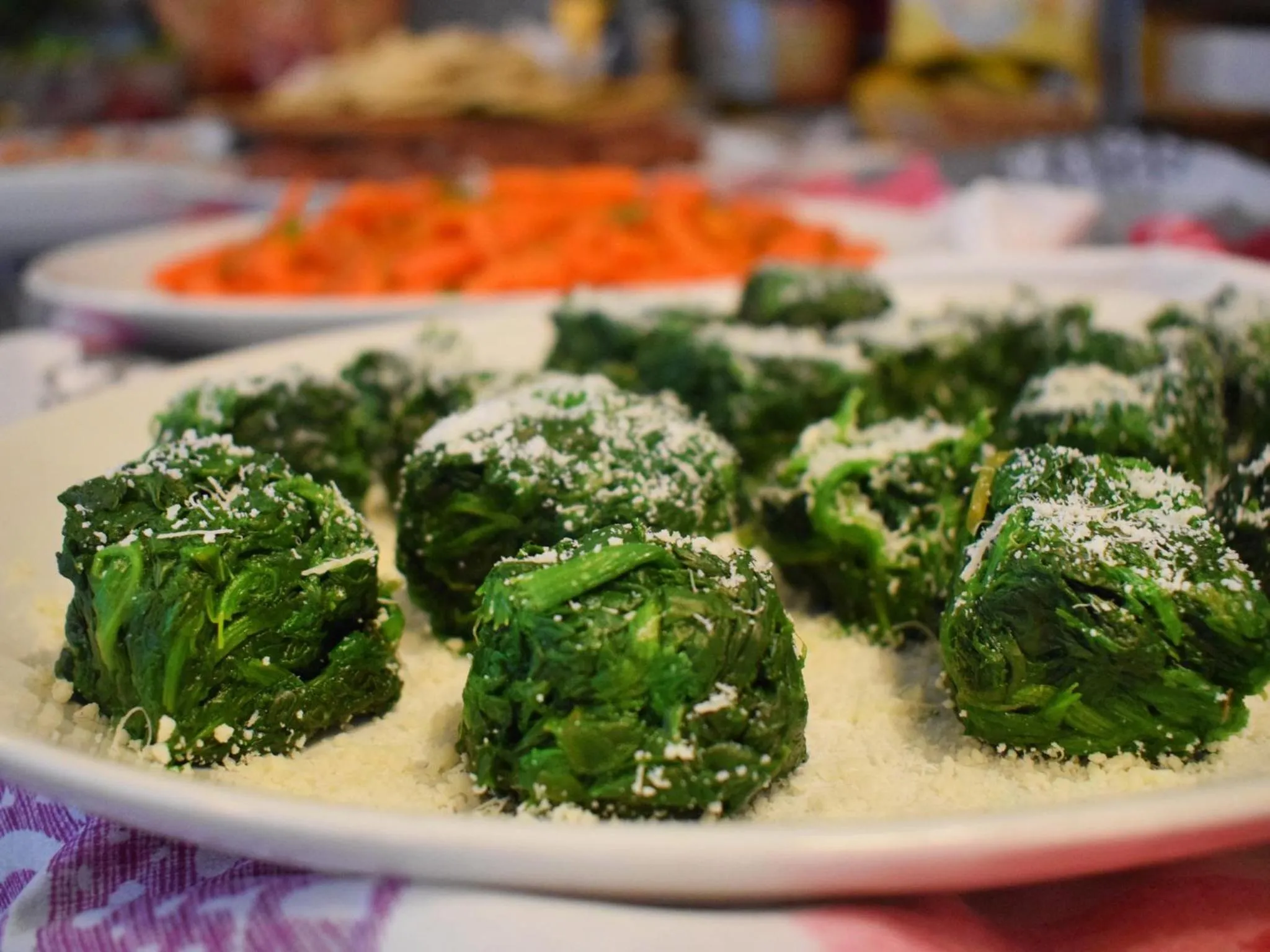 Food and drinks in Hotel Bamby