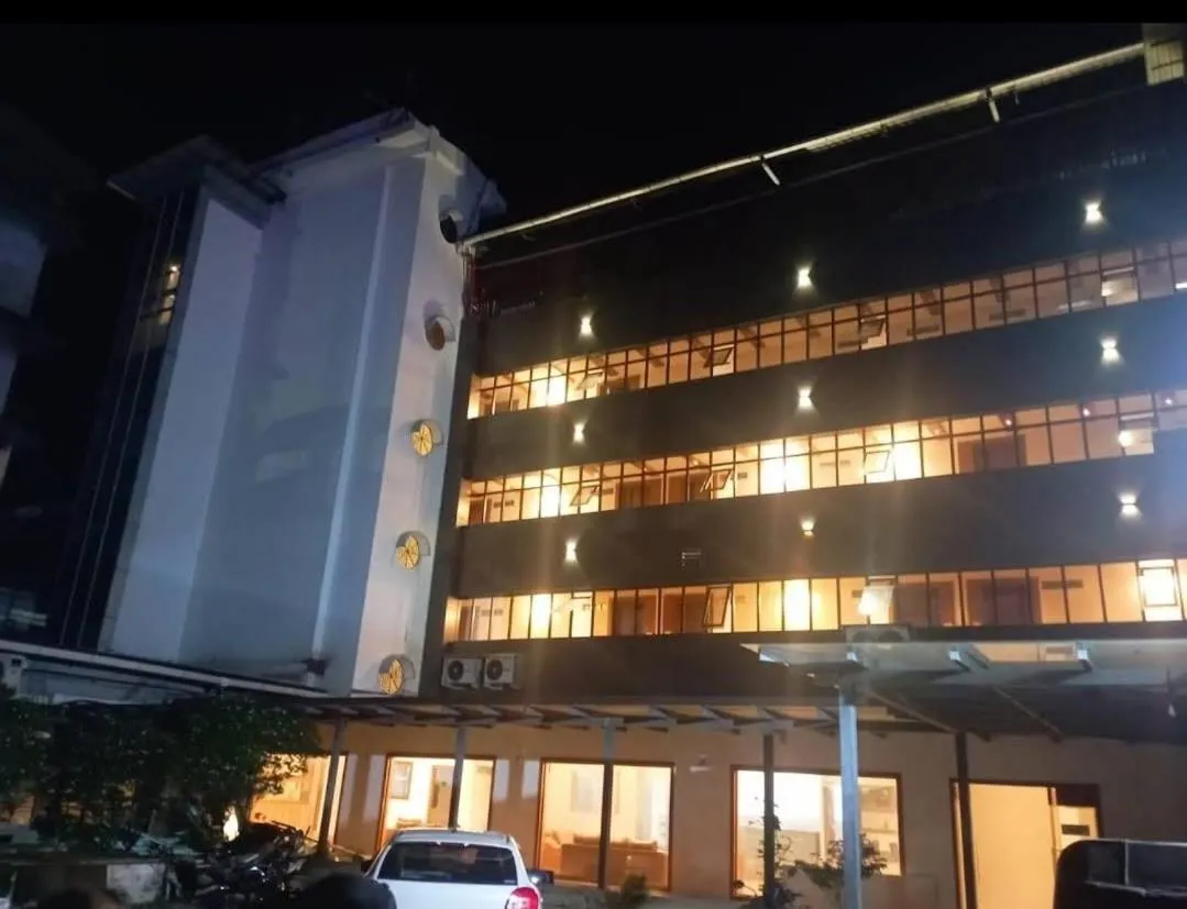 Property building in Queens Tourist Home