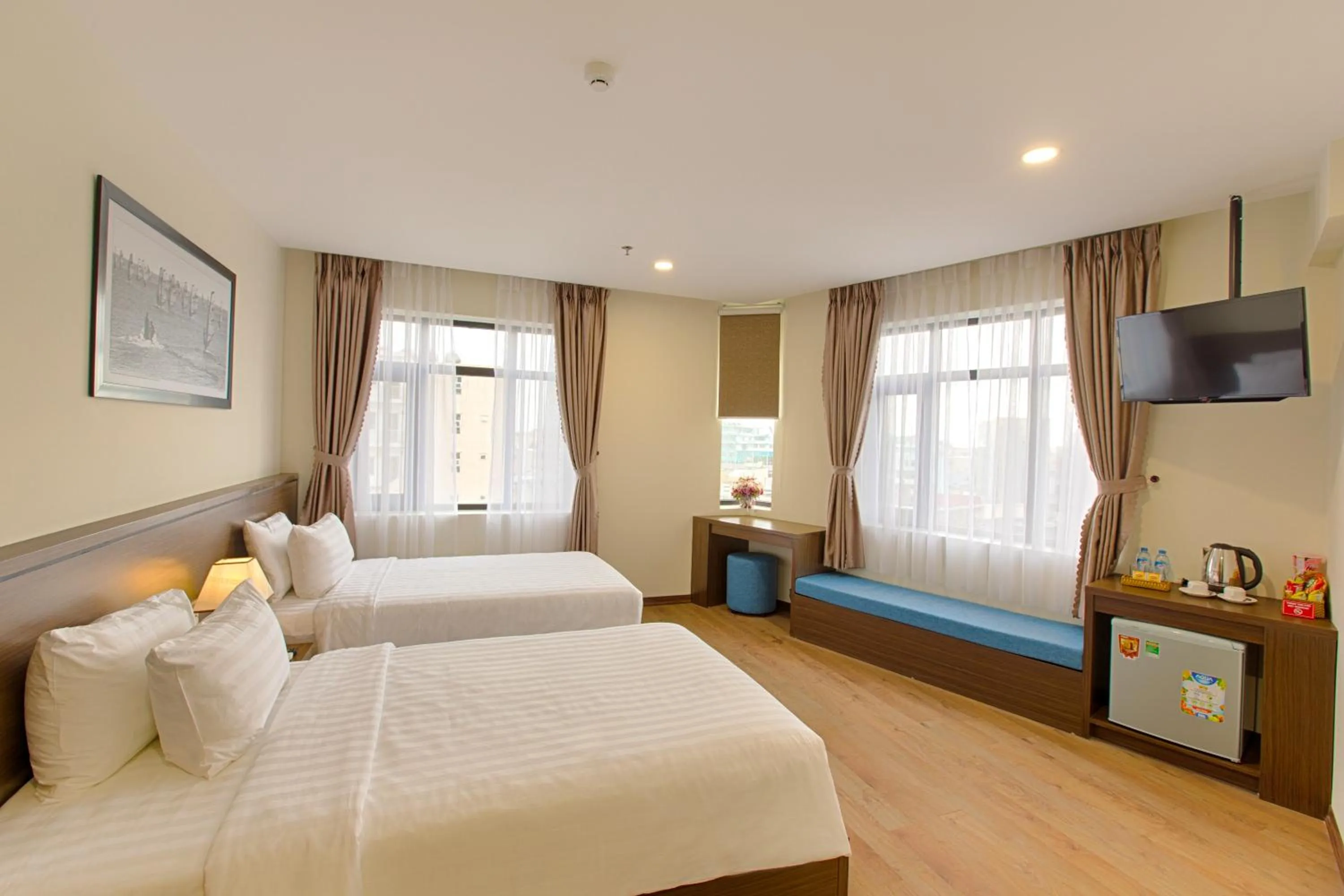 Photo of the whole room, Bed in Central Hotel & Spa Danang