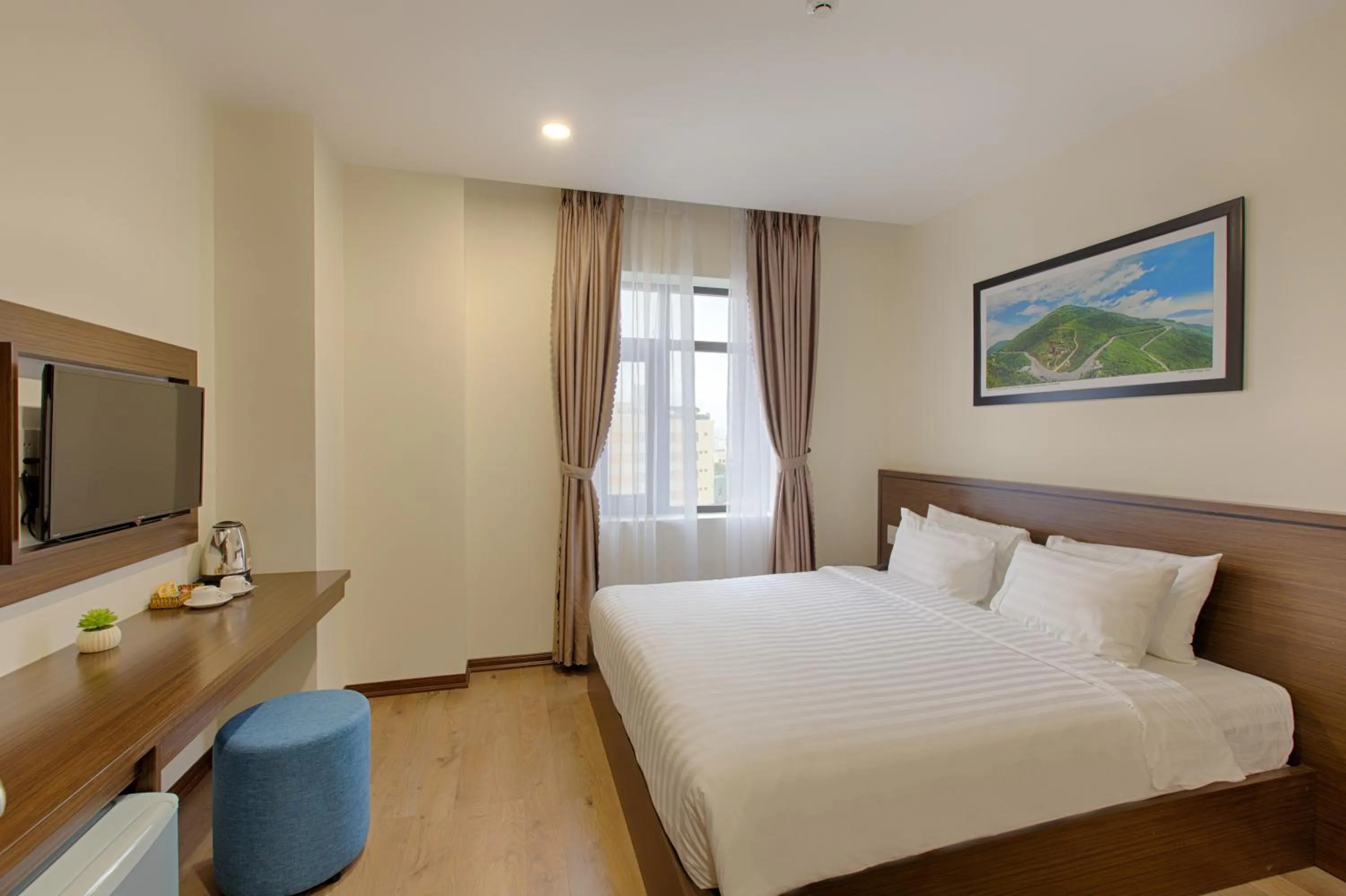 Bedroom, Bed in Central Hotel & Spa Danang