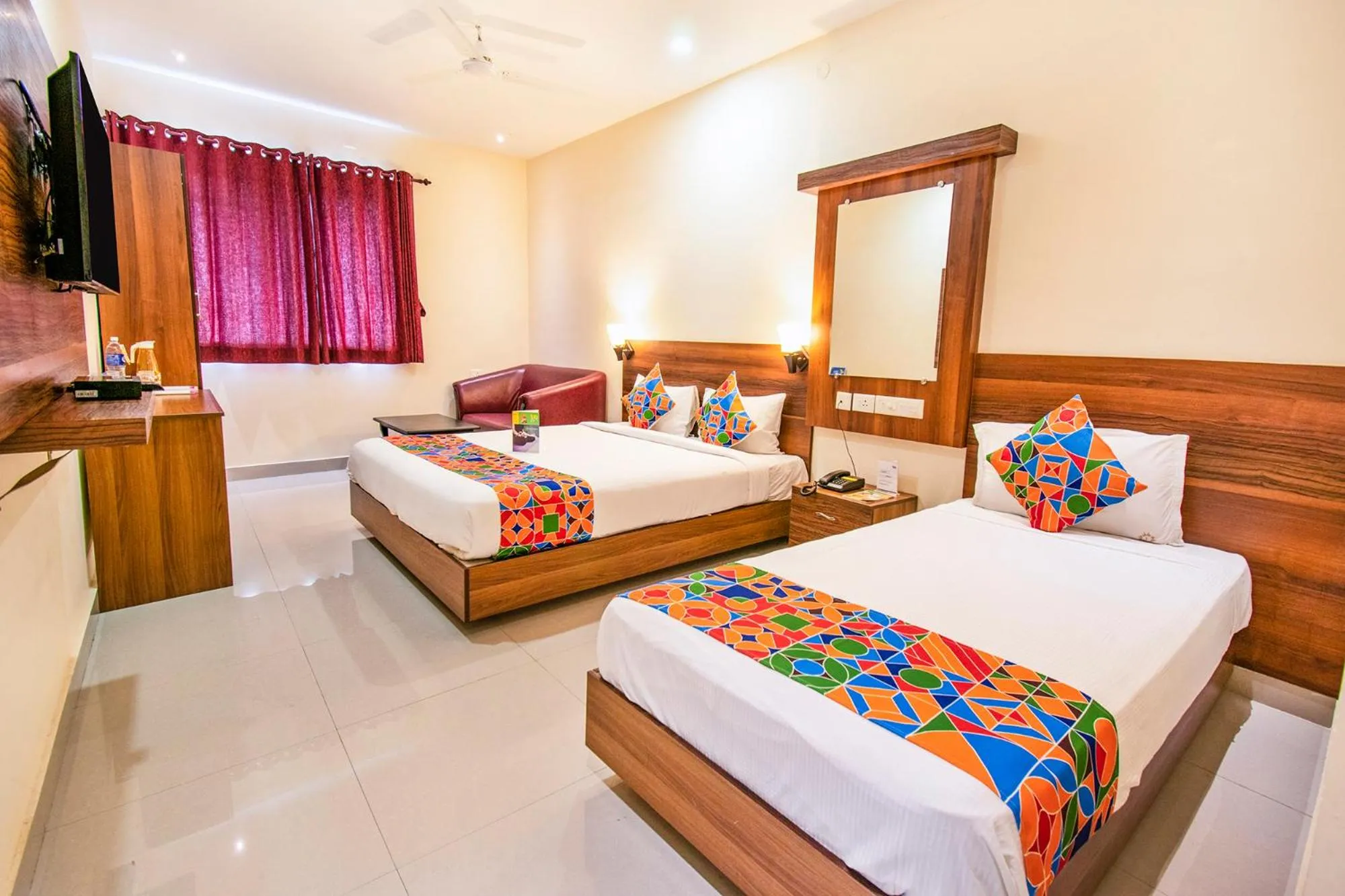 Bed in FabHotel Thejas Paaradise - Nr Coimbatore Institute of Technology