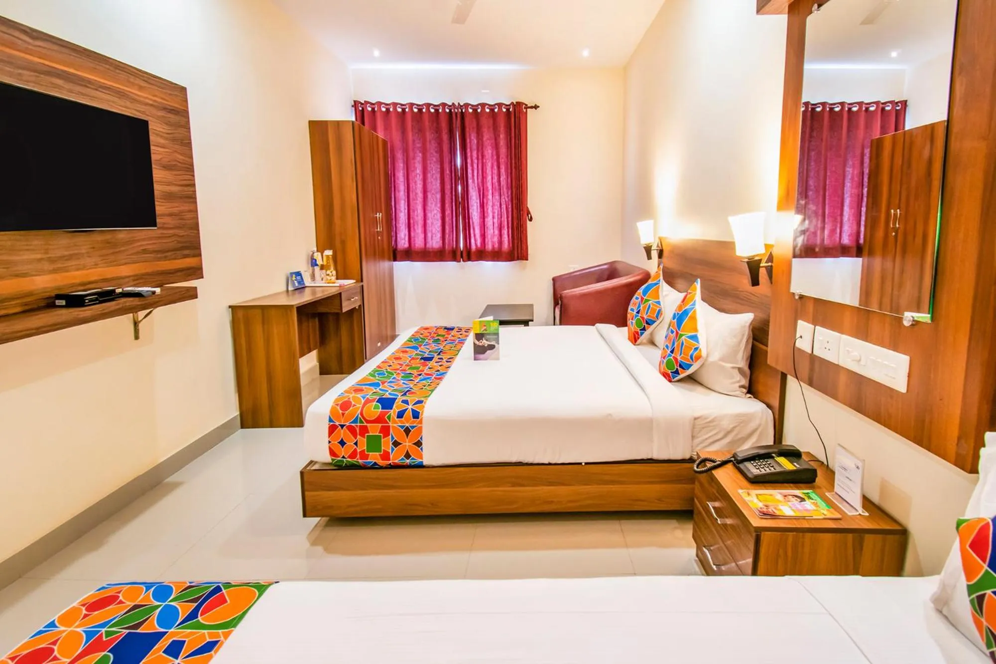 Bed in FabHotel Thejas Paaradise - Nr Coimbatore Institute of Technology