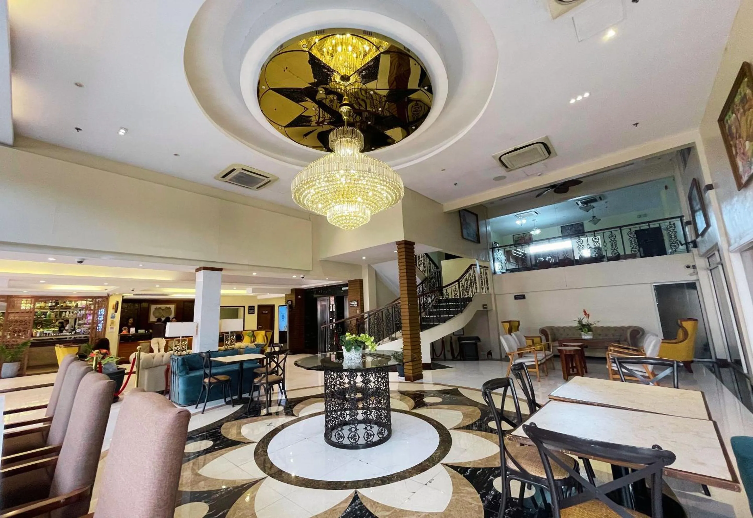 Seating area in Bendix Hotel San Fernando powered by Cocotel