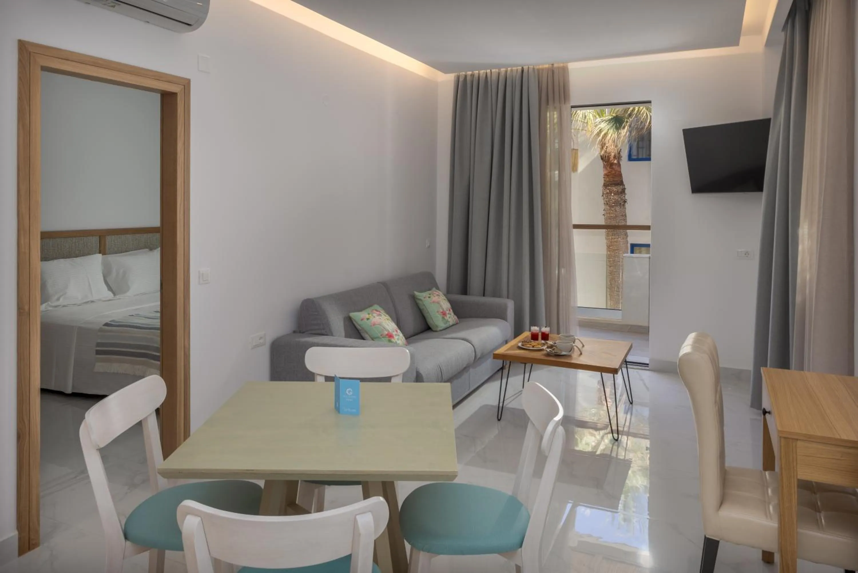 TV and multimedia, Bed in Galazio Beach Resort