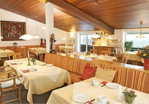 Restaurant/places to eat in Landhotel Herzberger garni Zimmer & Ferienwohnungen