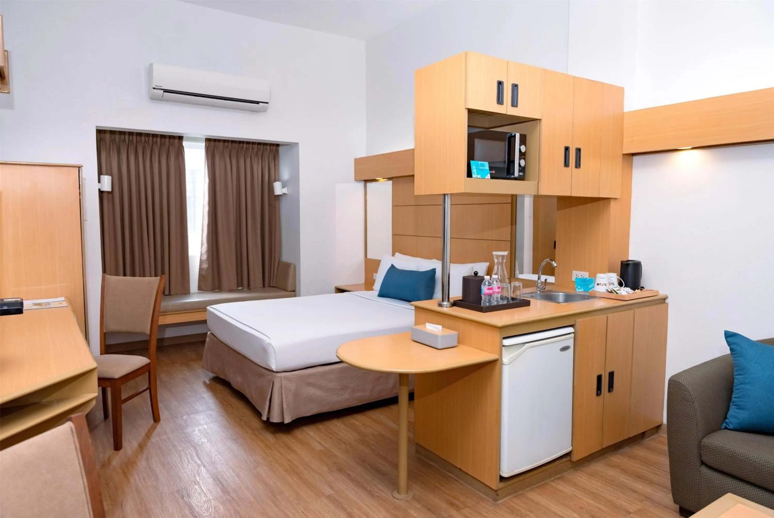 Photo of the whole room, Bed in Microtel by Wyndham Davao