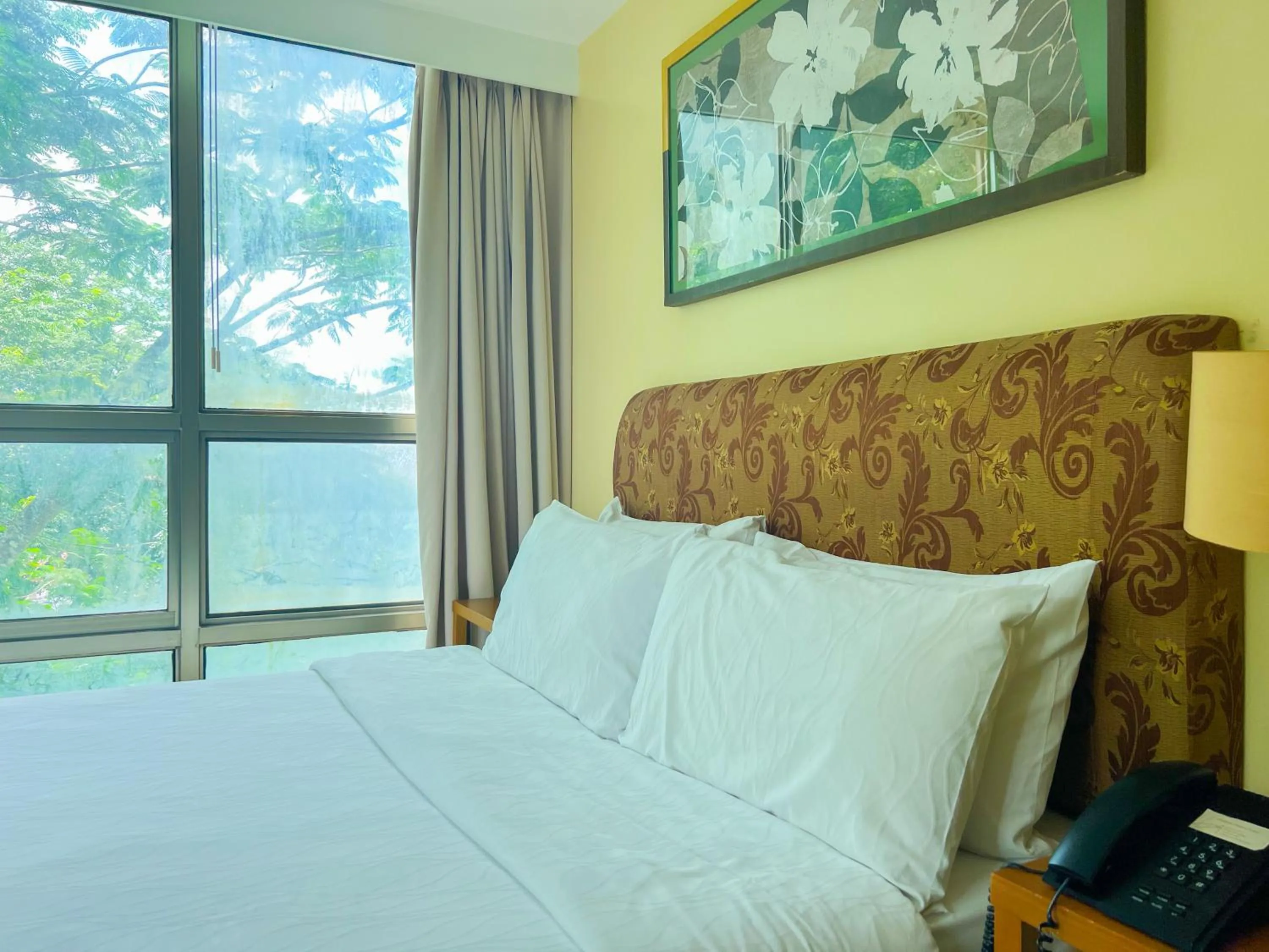 Bedroom, Bed in One Tagaytay Place Hotel Suites OFFICIAL ACCOUNT